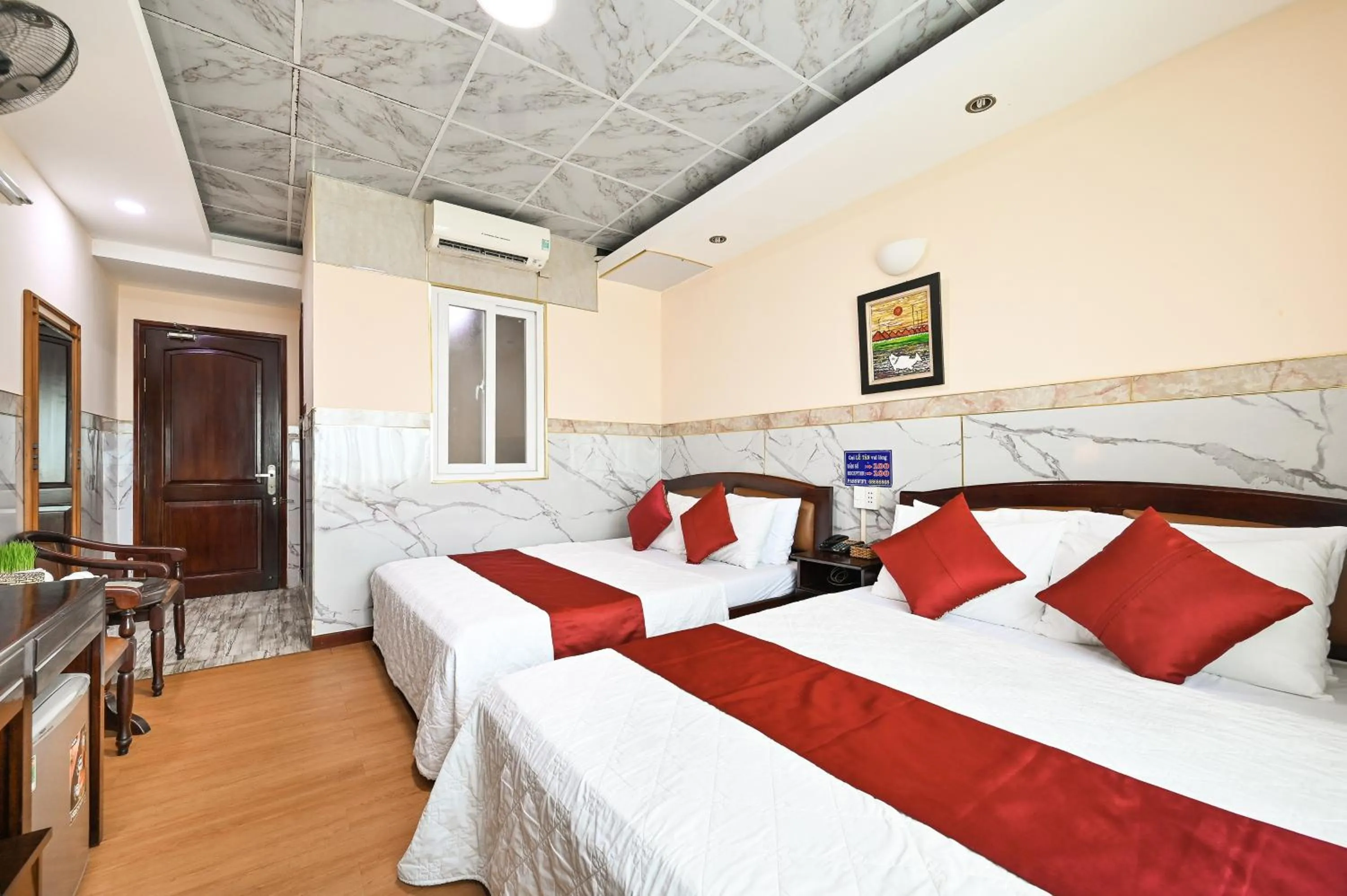 Property building, Bed in Duc Minh Saigon Airport Hotel