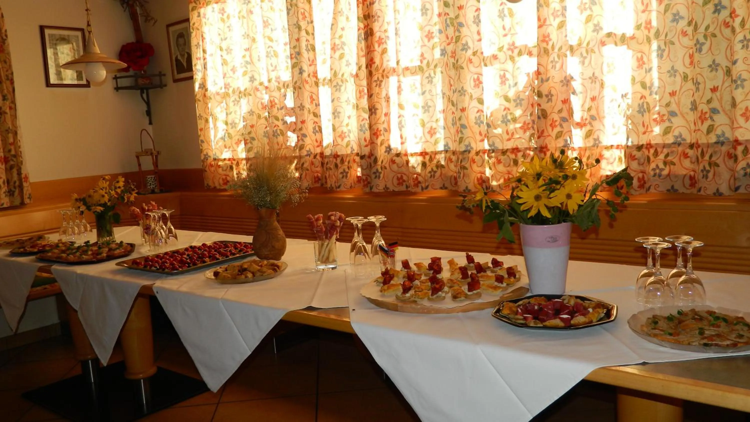 Restaurant/places to eat in Hotel Pörnbacher