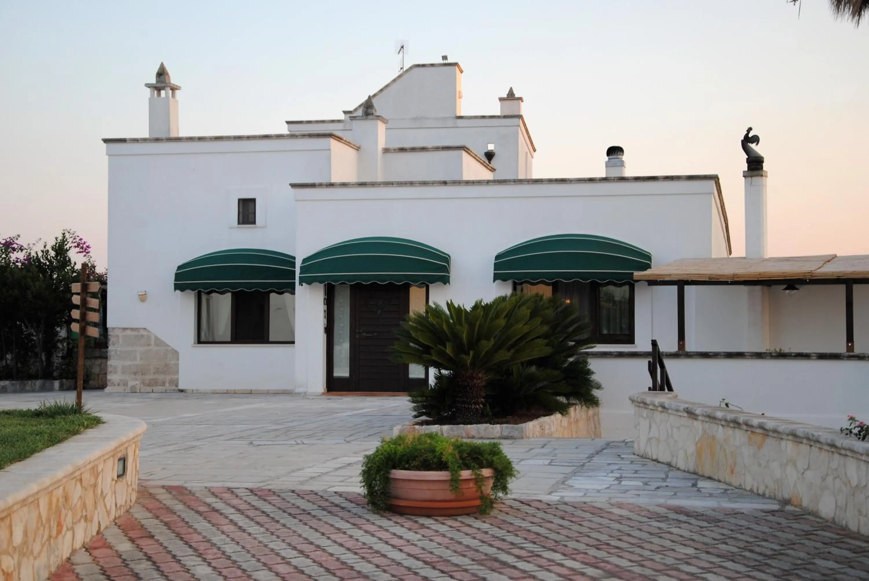 Property building in B&B Donna Luisa