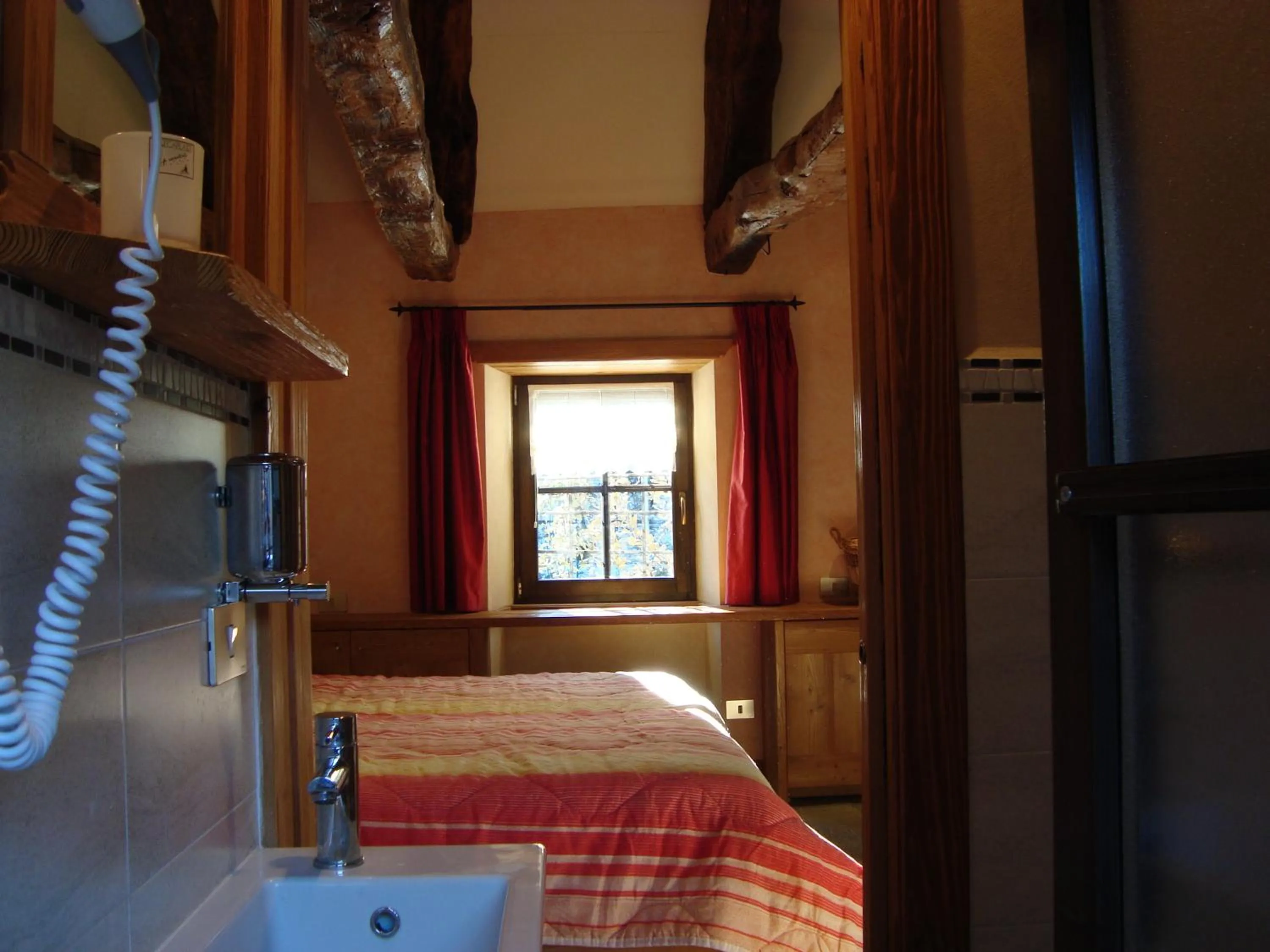 Decorative detail, Bed in B&B La Quana