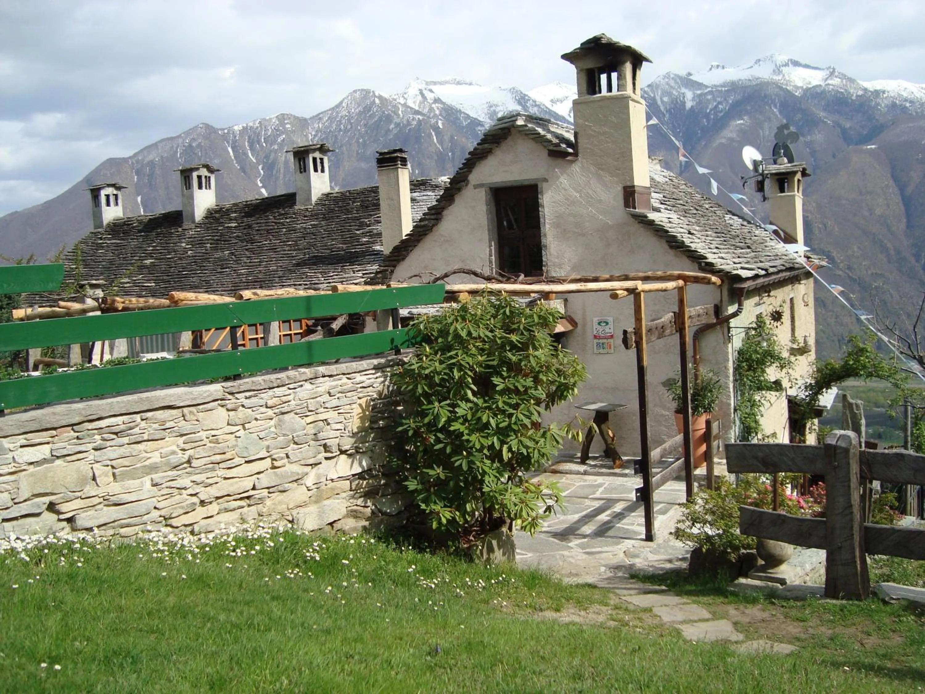 Facade/entrance in B&B La Quana