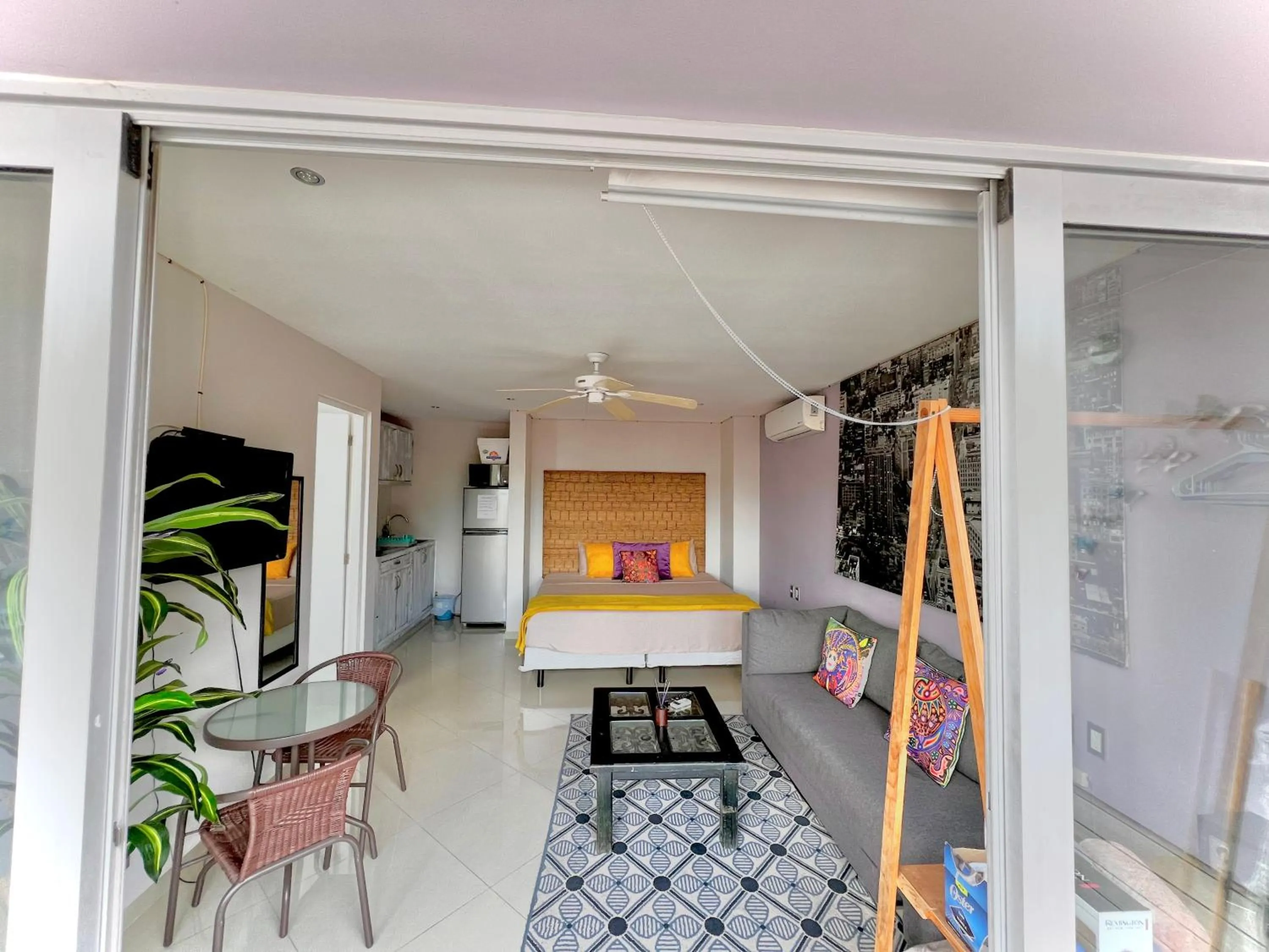 Playa Centro Rooftop Apartments & Studios