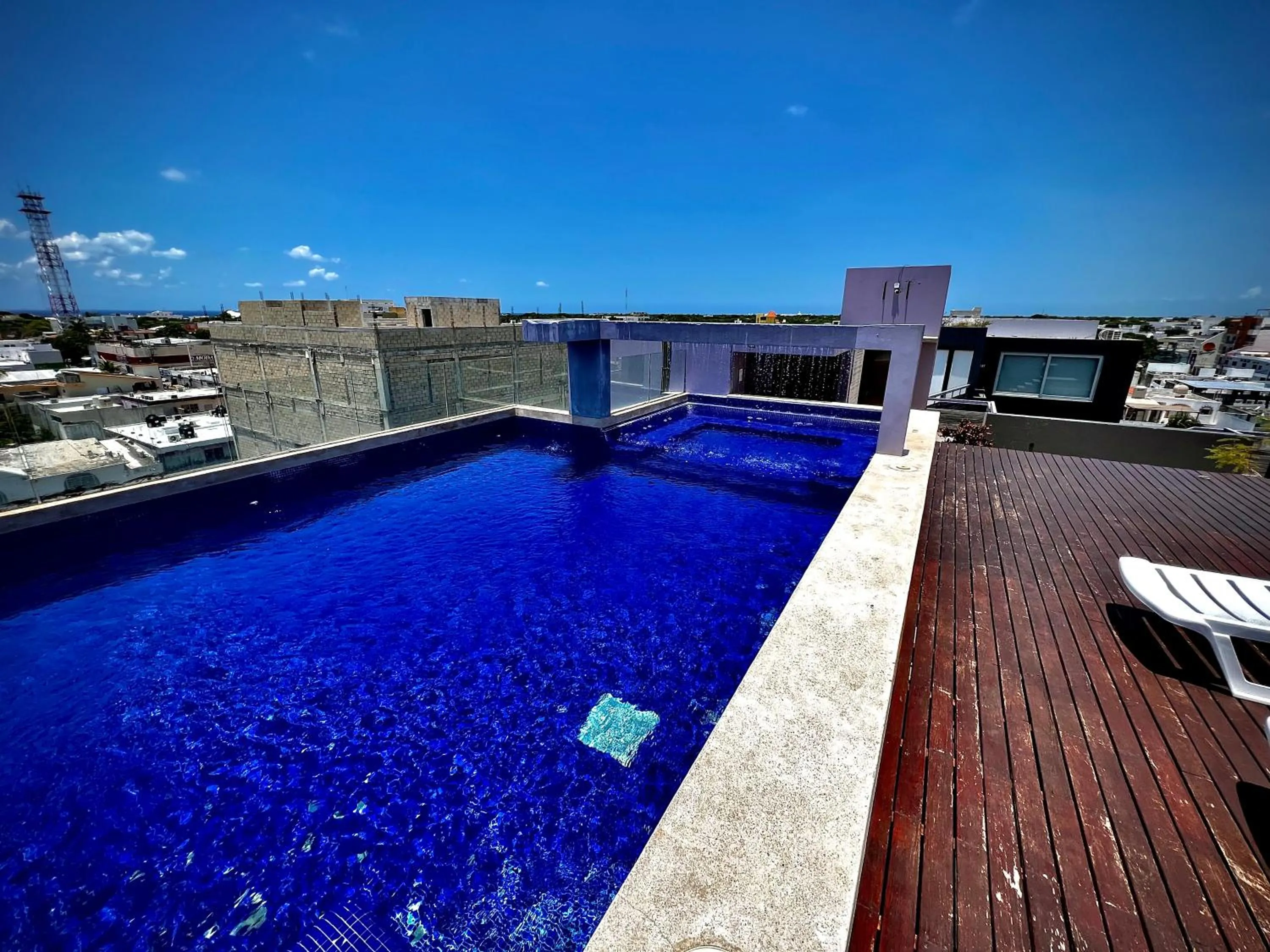 Playa Centro Rooftop Apartments & Studios