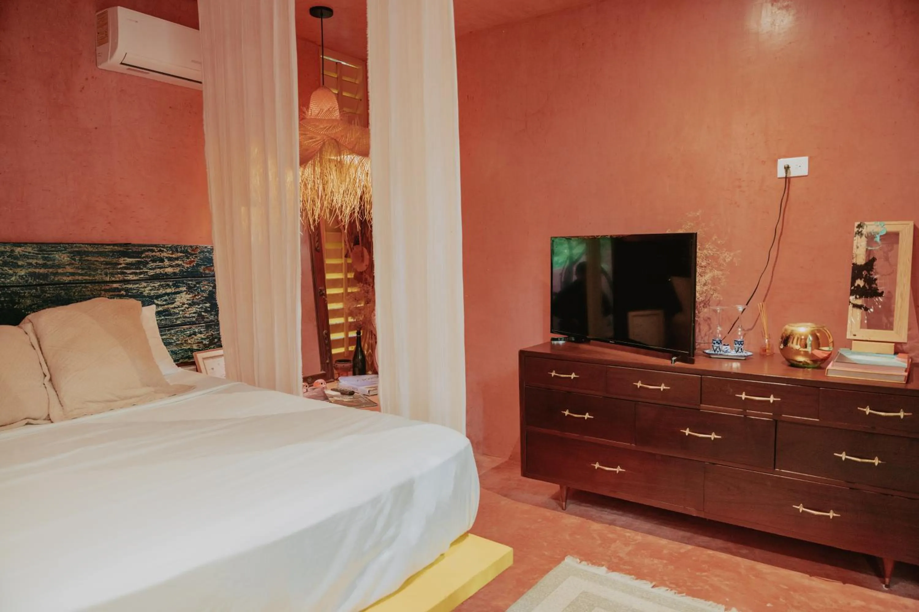 Photo of the whole room, Bed in CASA CHAKÁ BOUTIQUE