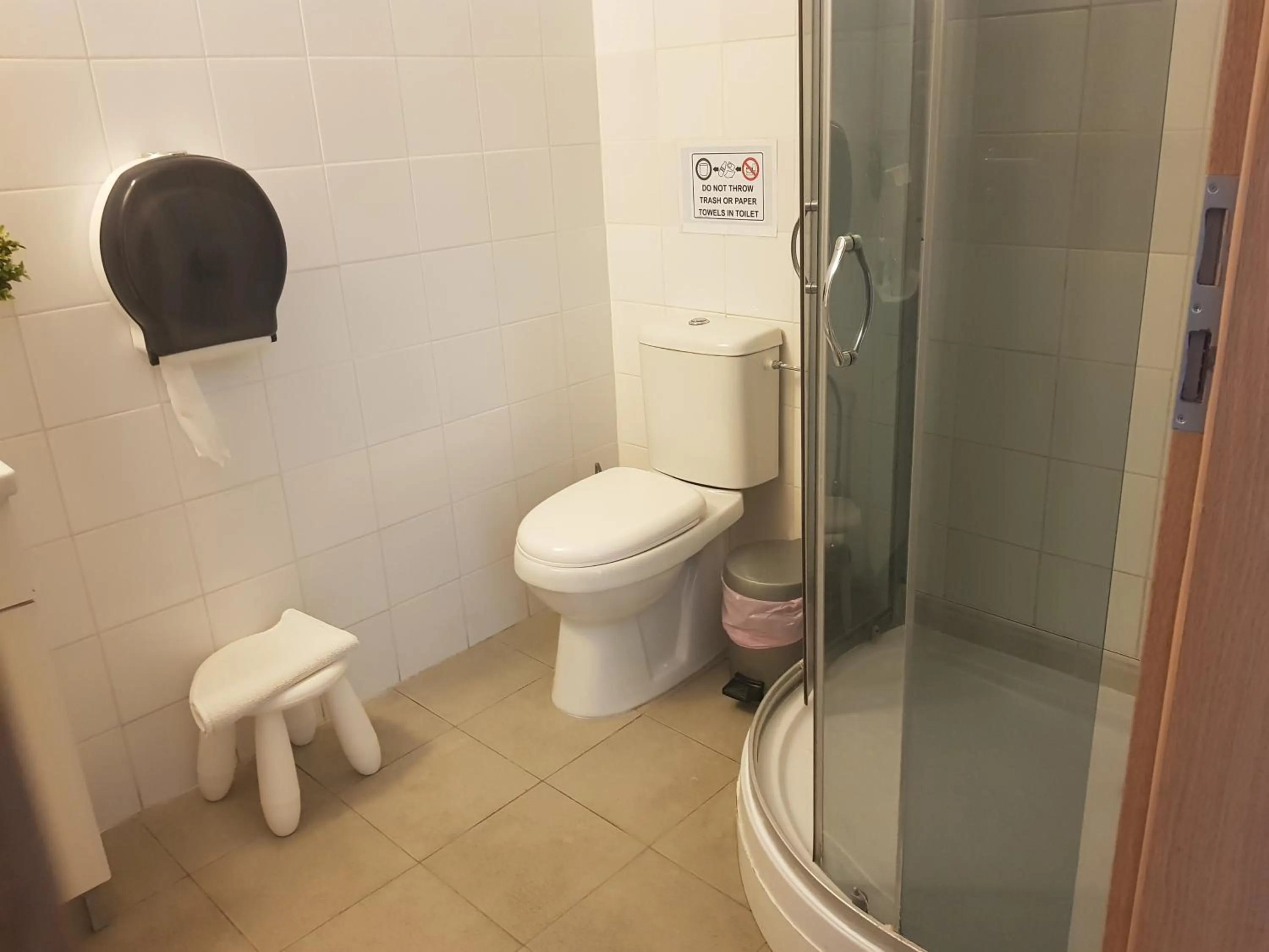 Valentinos Apartments