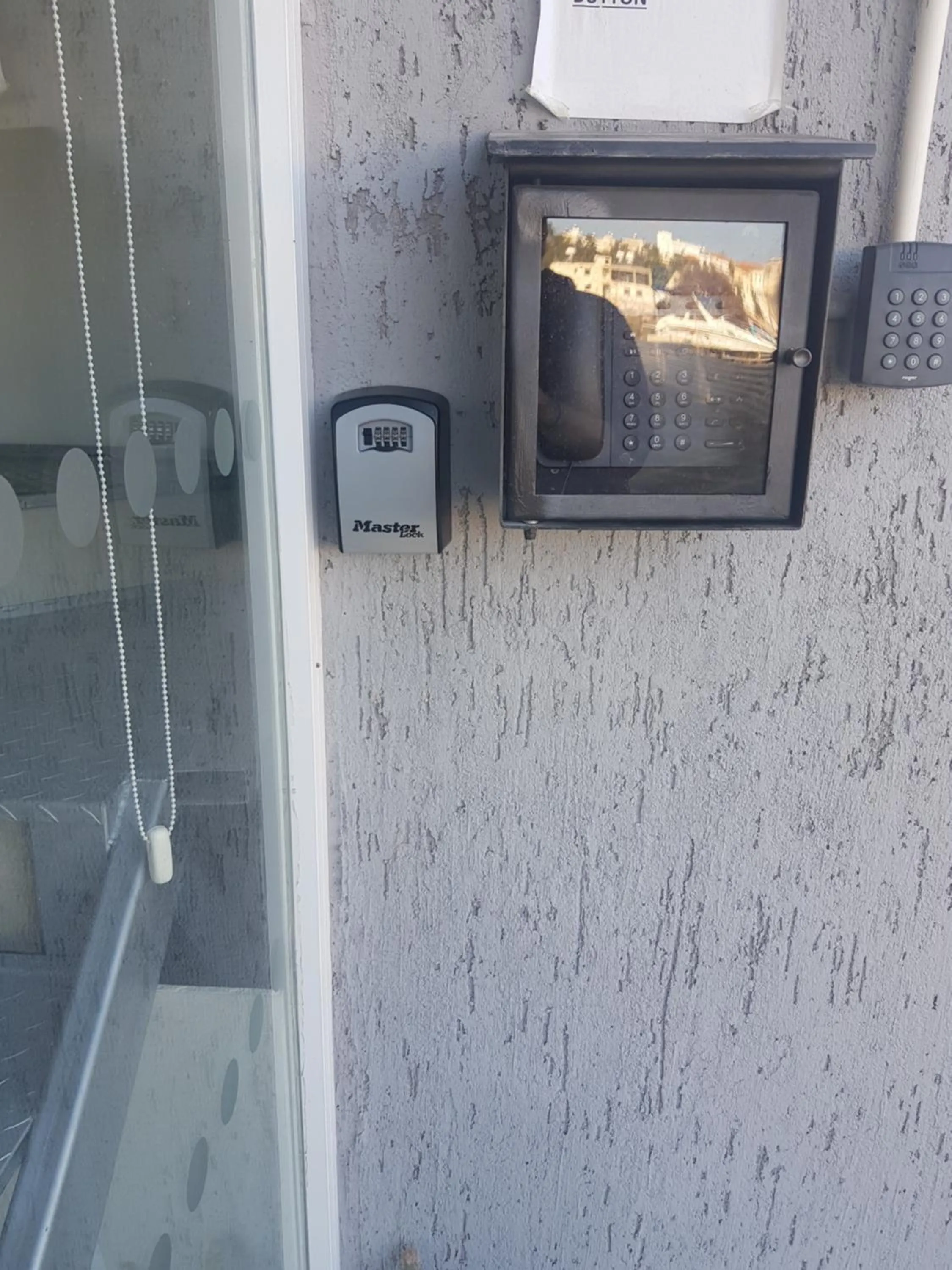 Valentinos Apartments