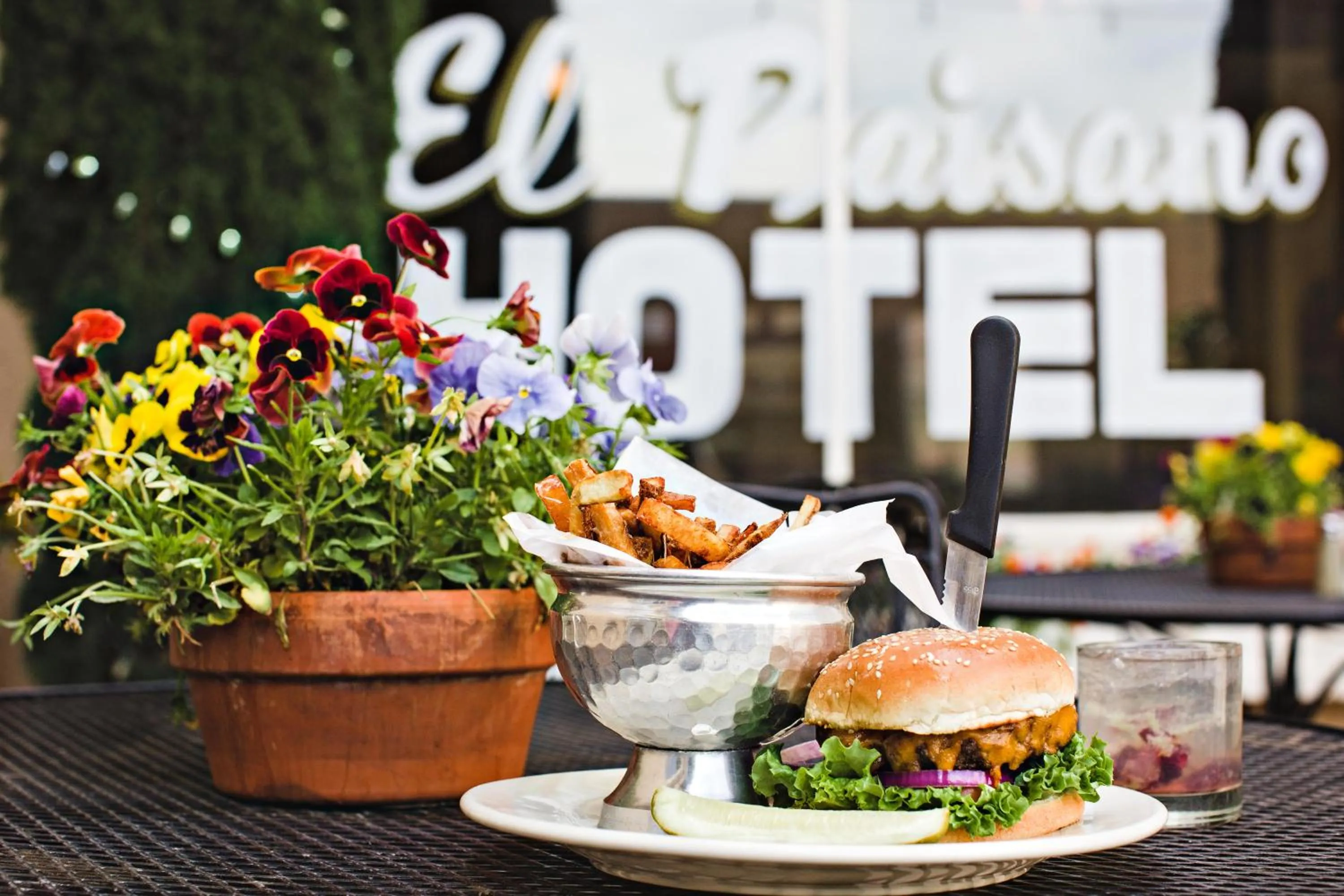 Restaurant/places to eat in The Hotel Paisano