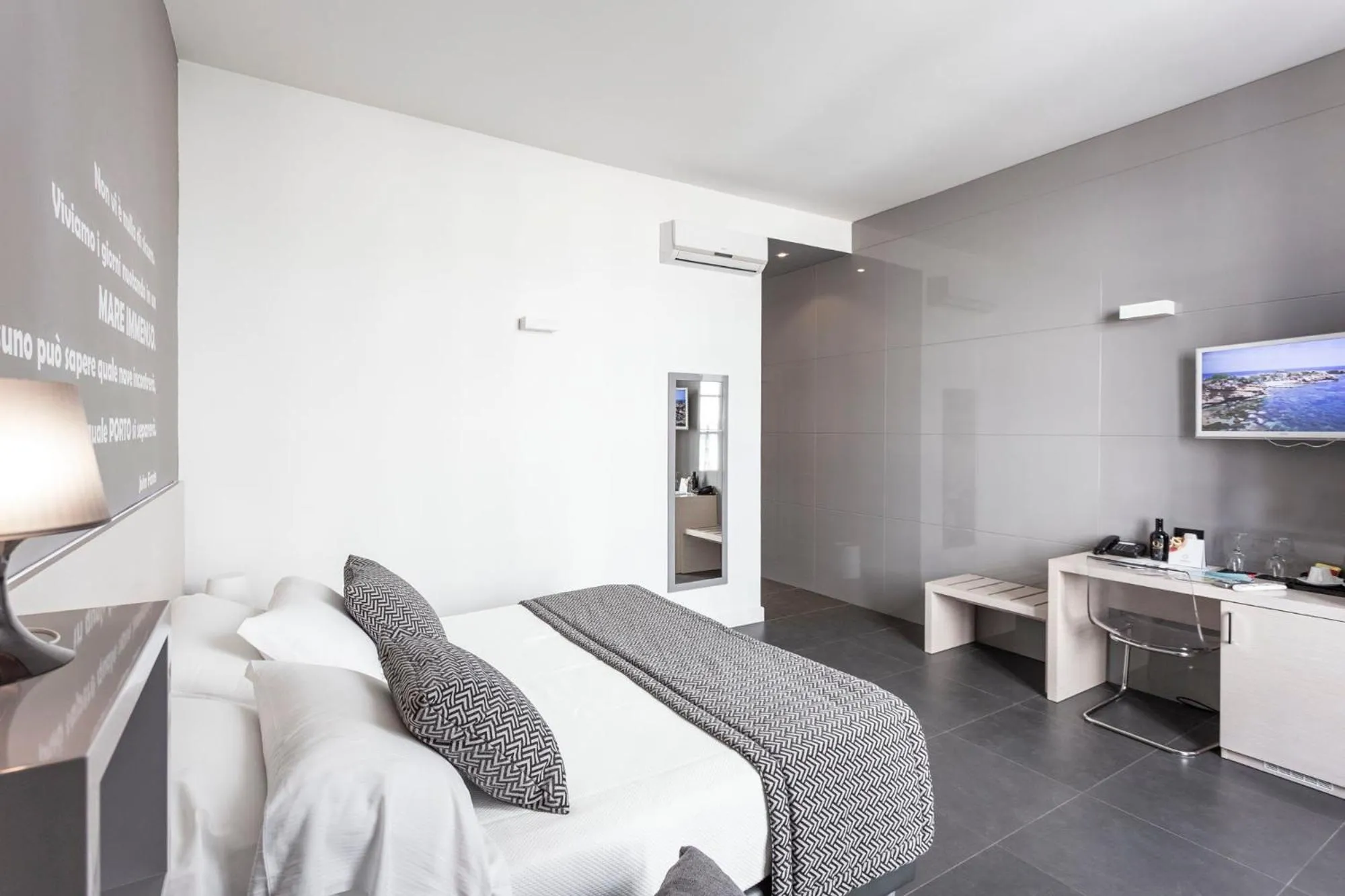 Bed in Nostos rooms & Apartments