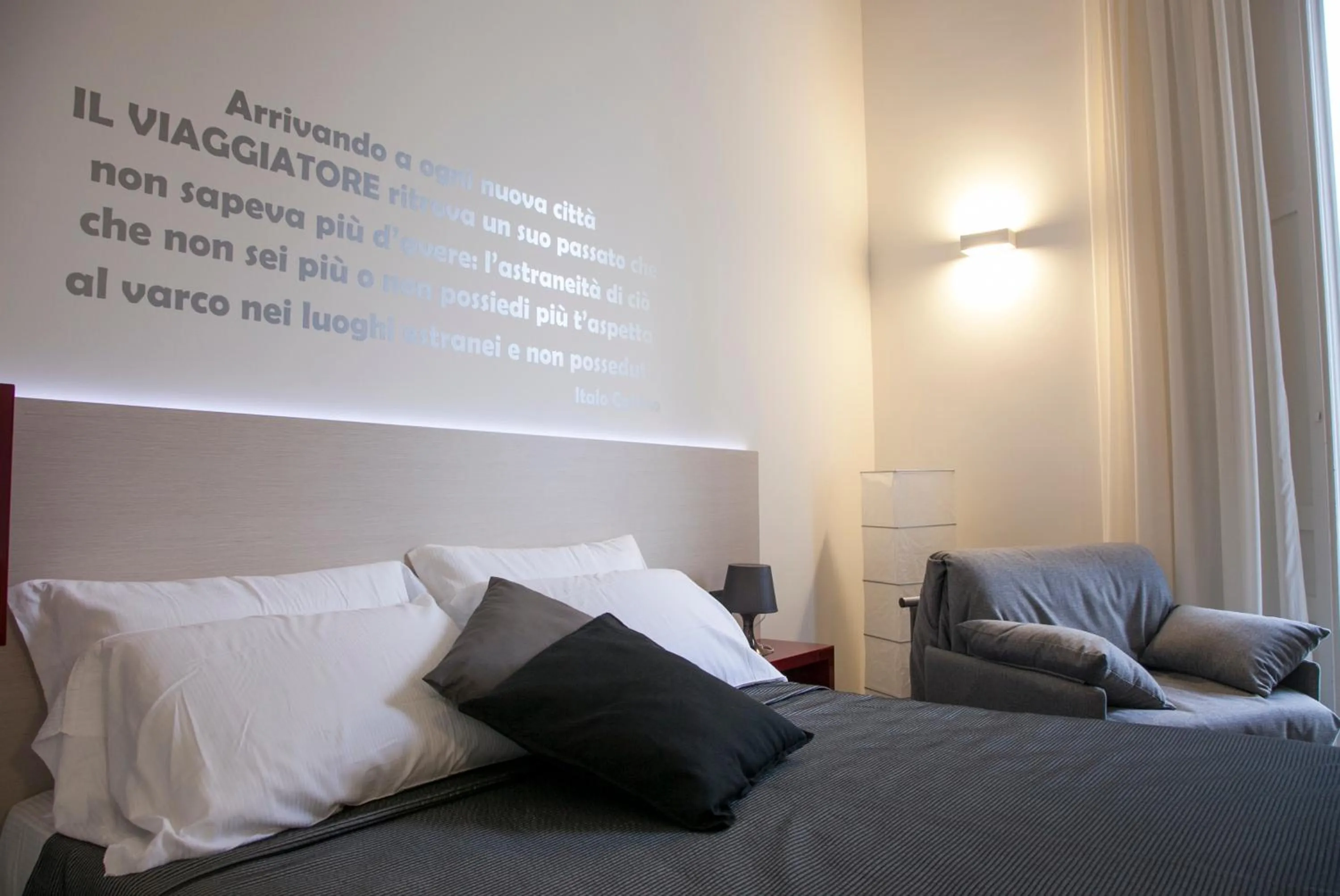 Decorative detail, Bed in Nostos rooms & Apartments