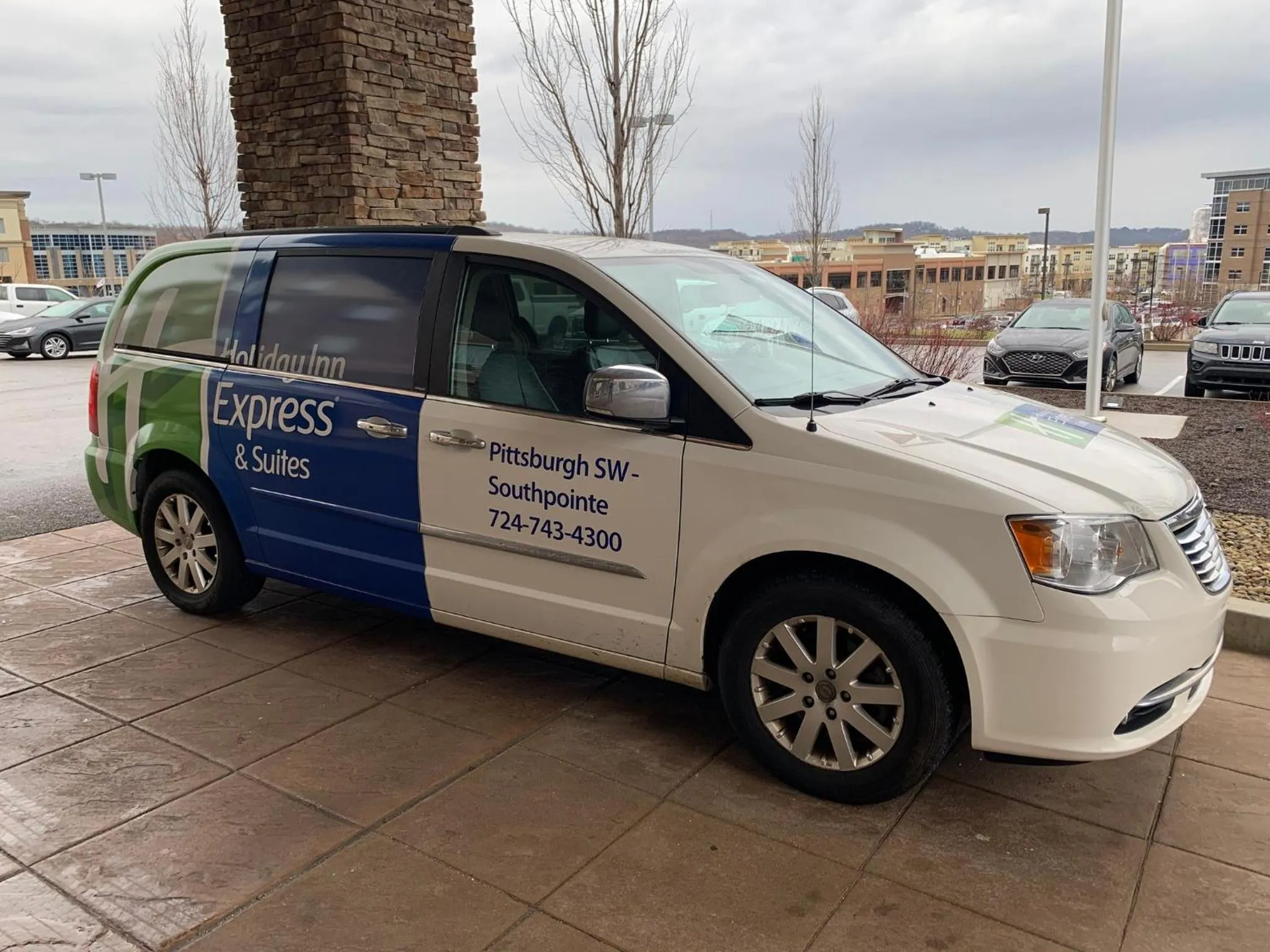 Meeting/conference room in Holiday Inn Express & Suites Pittsburgh SW/Southpointe by IHG