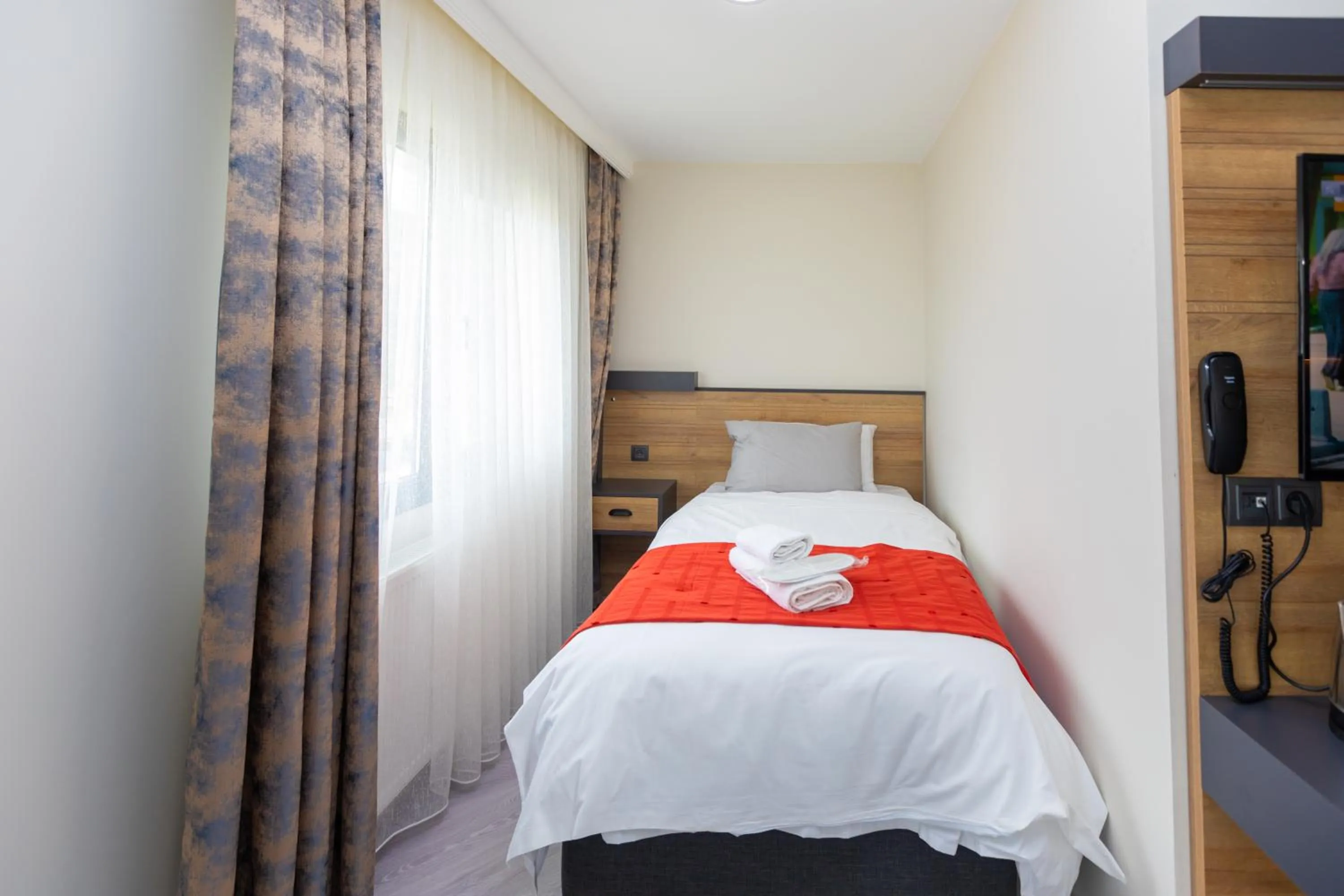 Bed in Moonlight Suite