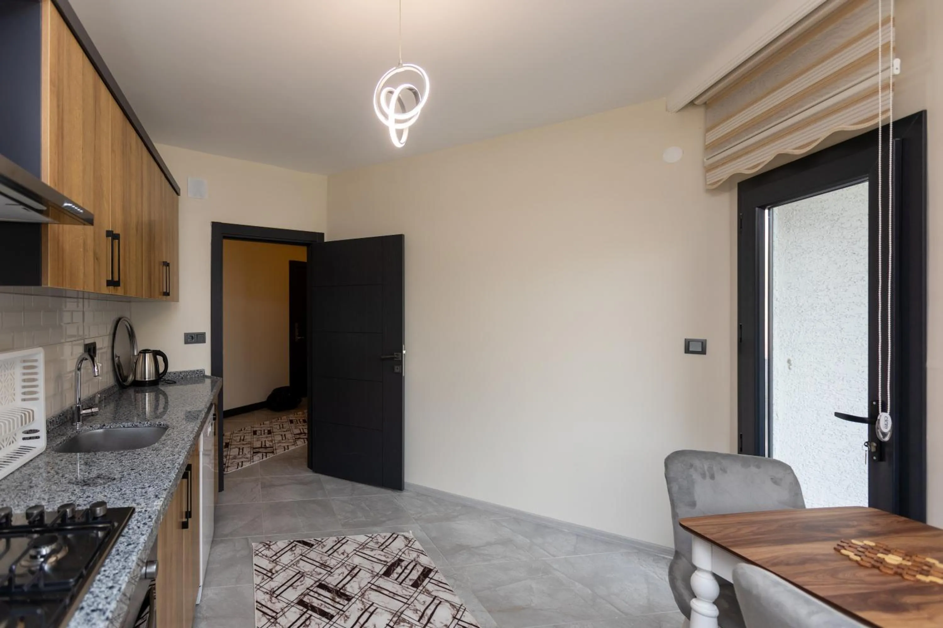 Kitchen or kitchenette in Moonlight Suite