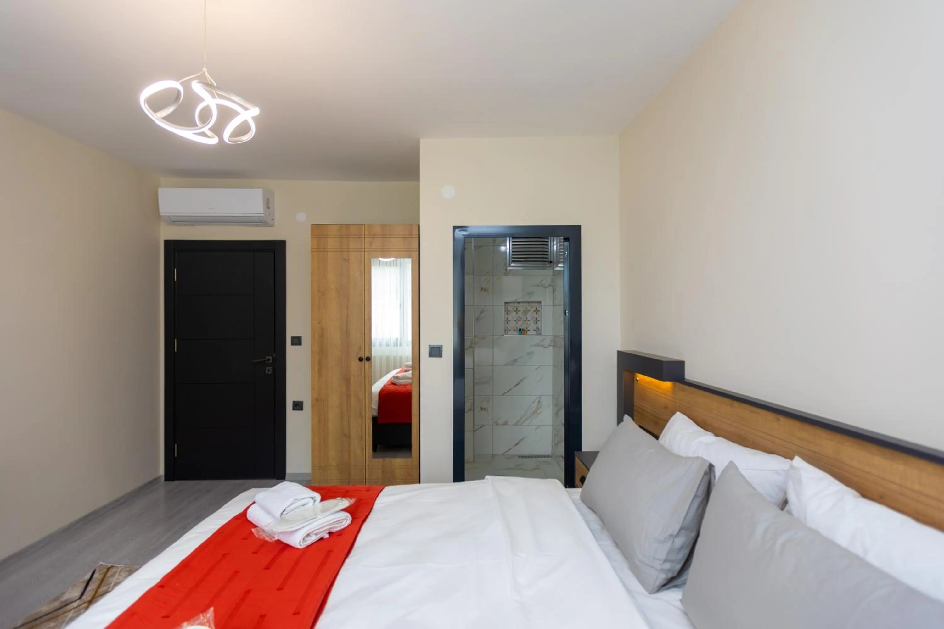 Bed in Moonlight Suite