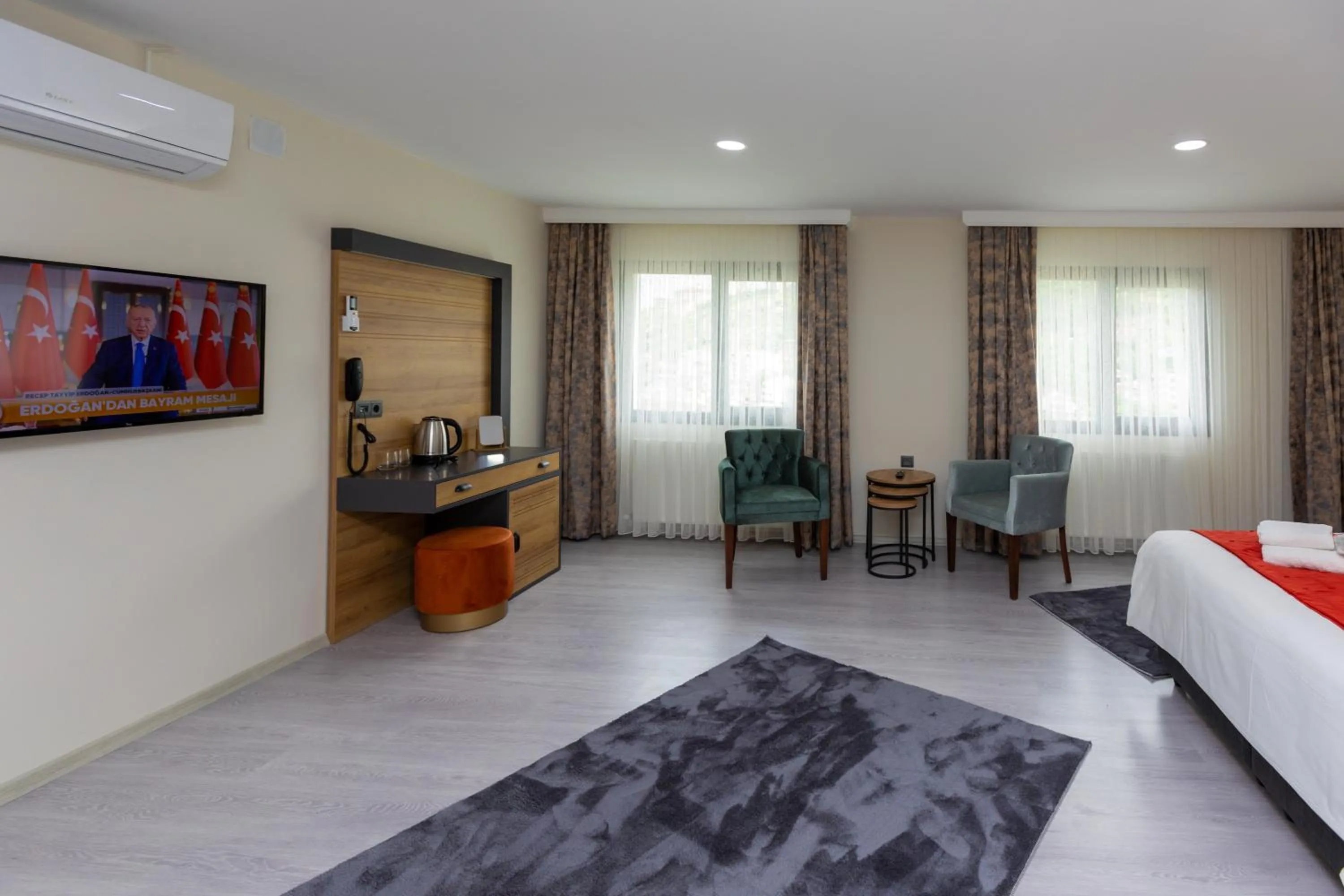 TV and multimedia in Moonlight Suite