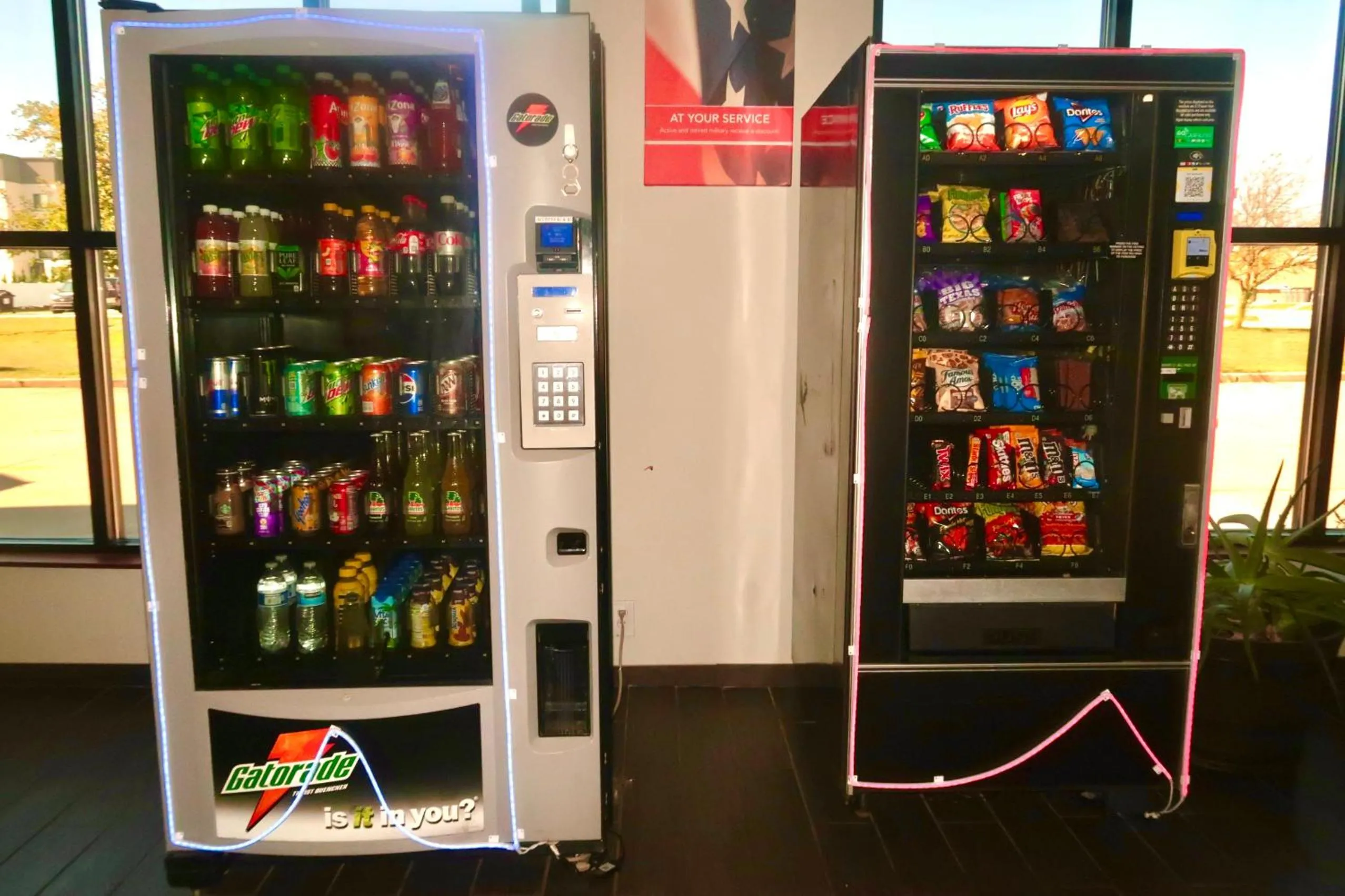 vending machine in Studio 6 Elkhart, IN- Kitchenette Rooms