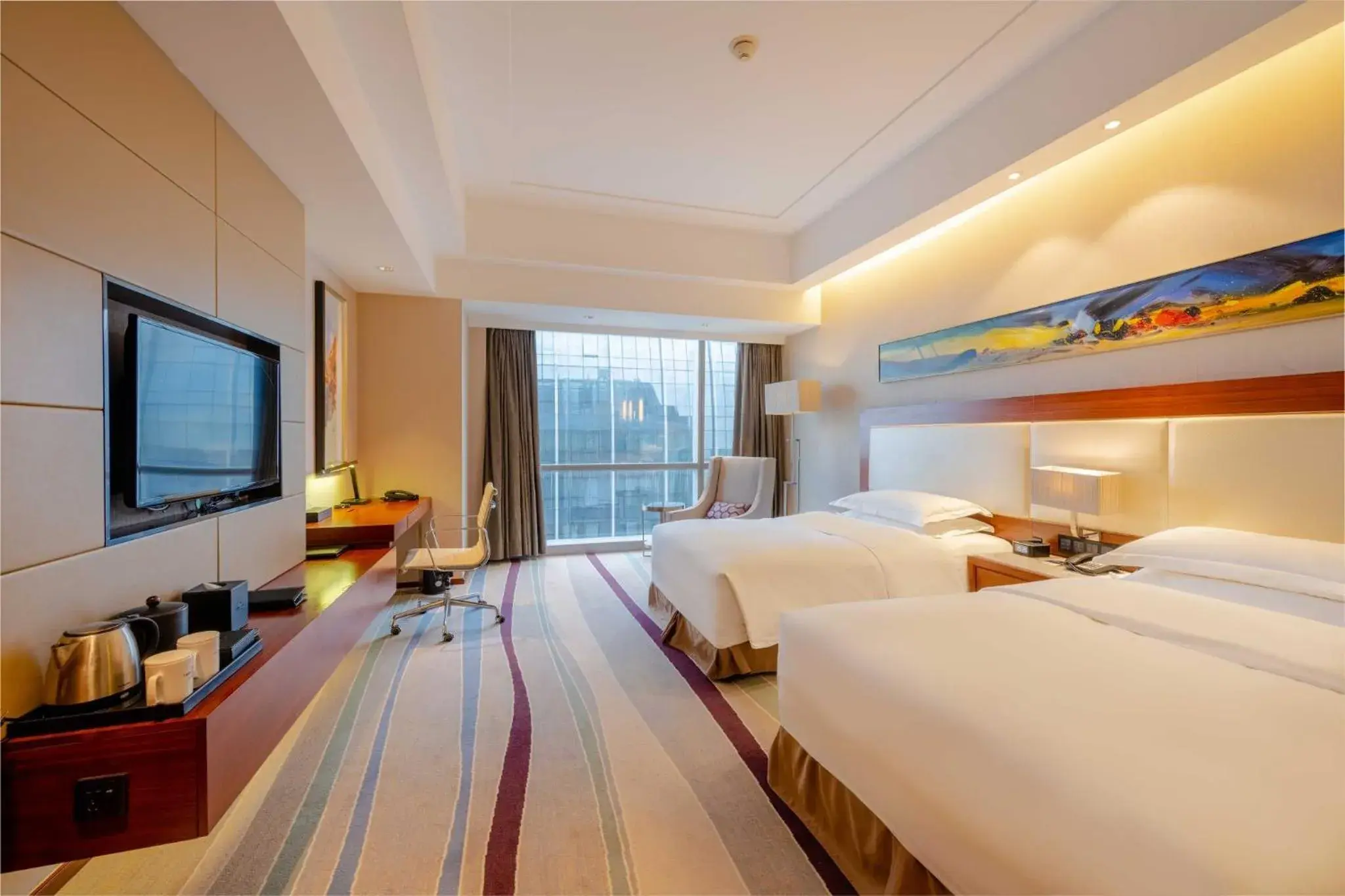 Standard Double Room with Two Double Beds in Crowne Plaza Wuxi Taihu by IHG Standard Double Room with Two Double Beds in Crowne Plaza Wuxi Taihu by IHG