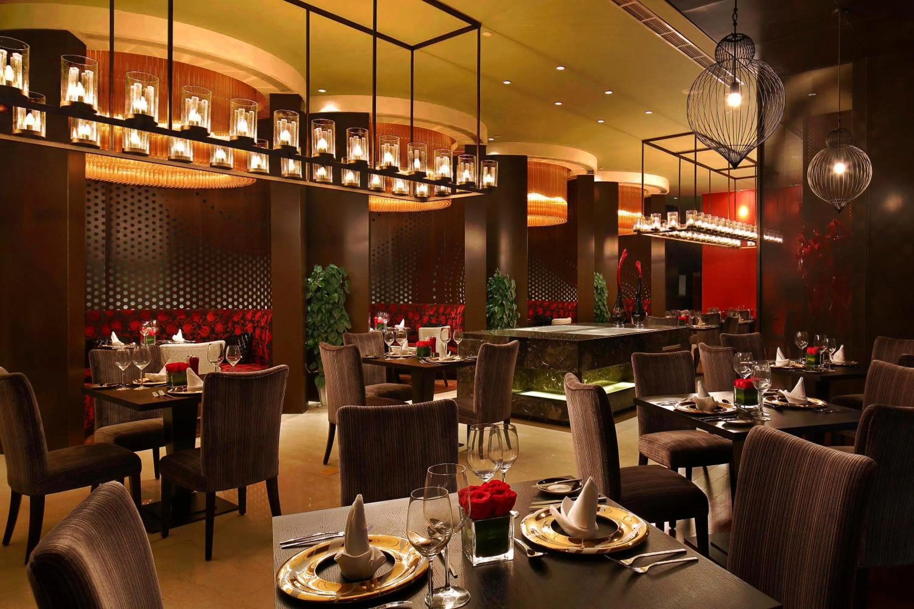 Restaurant/places to eat in Crowne Plaza Wuxi Taihu by IHG