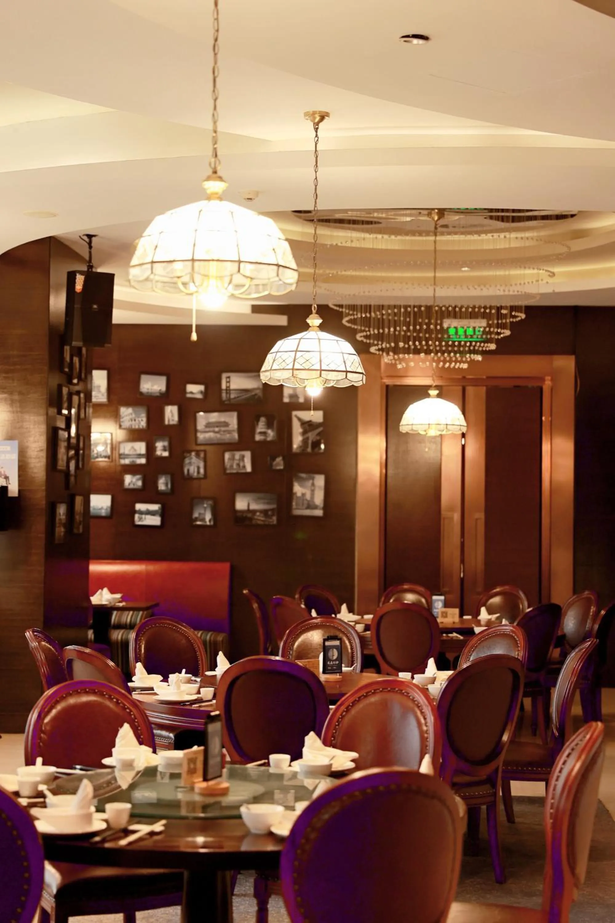 Restaurant/places to eat in Crowne Plaza Wuxi Taihu by IHG