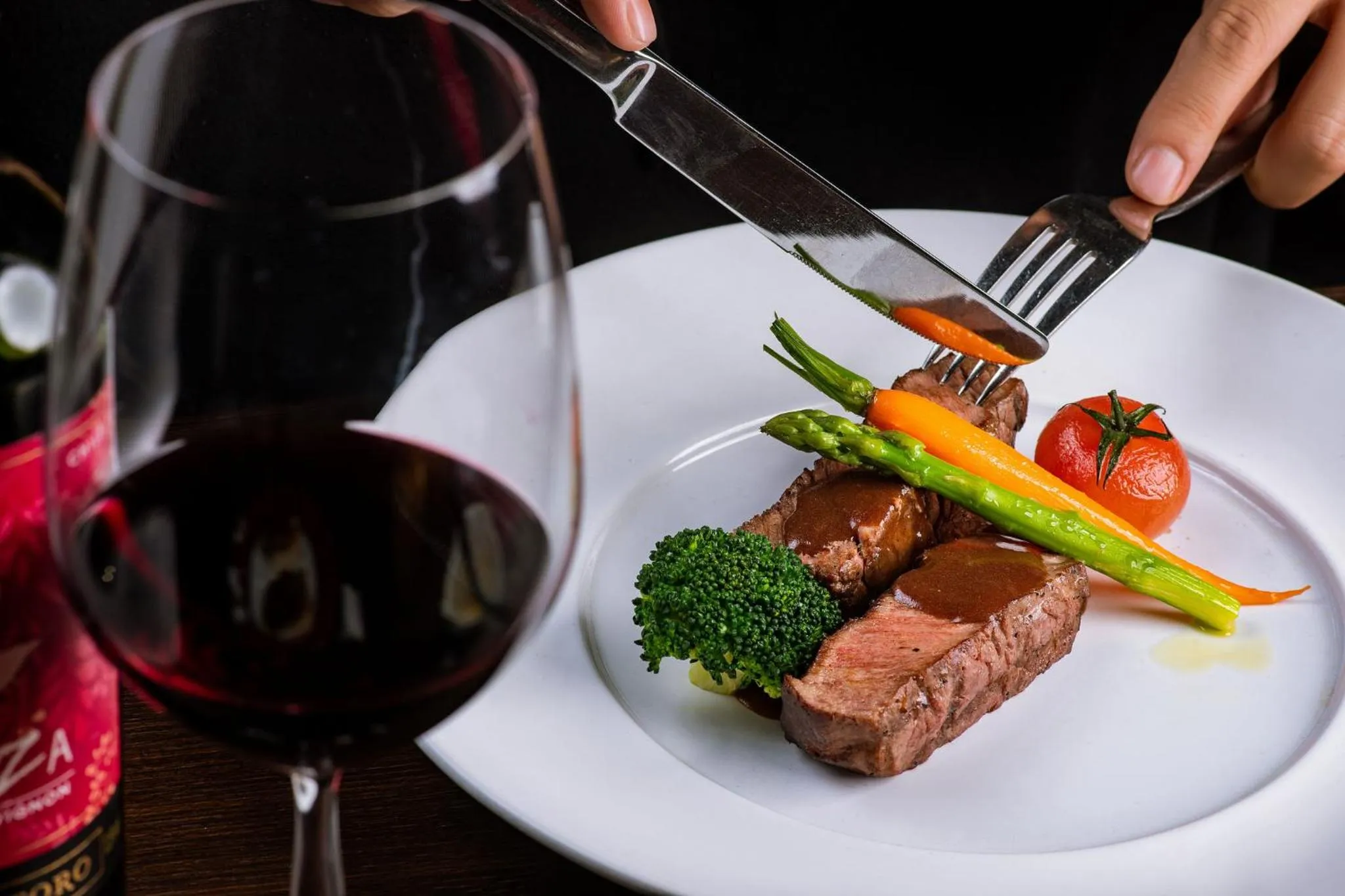 Restaurant/places to eat in Crowne Plaza Wuxi Taihu by IHG