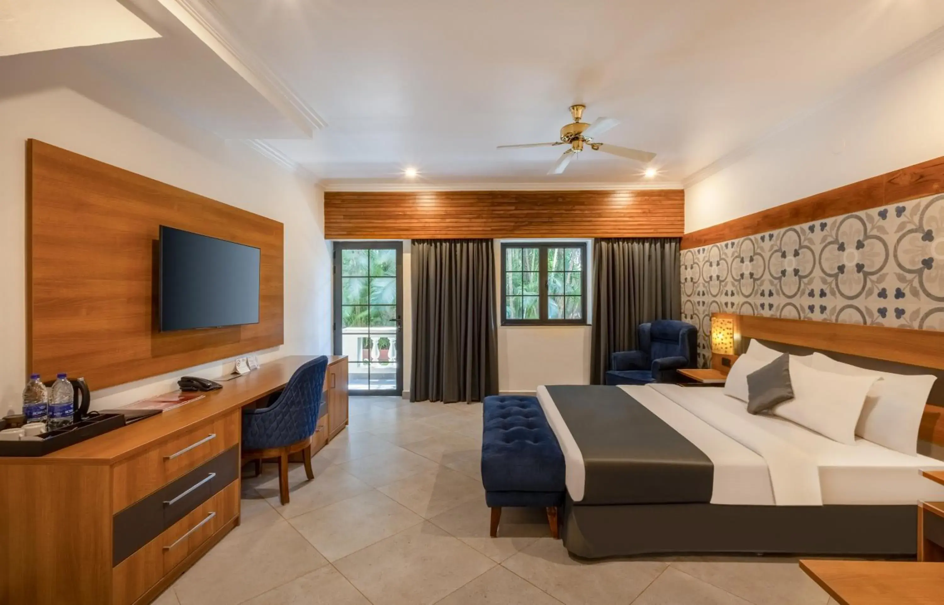 Family Room - 350mts from the beach front in Chalston Beach Resort Family Room - 350mts from the beach front in Chalston Beach Resort