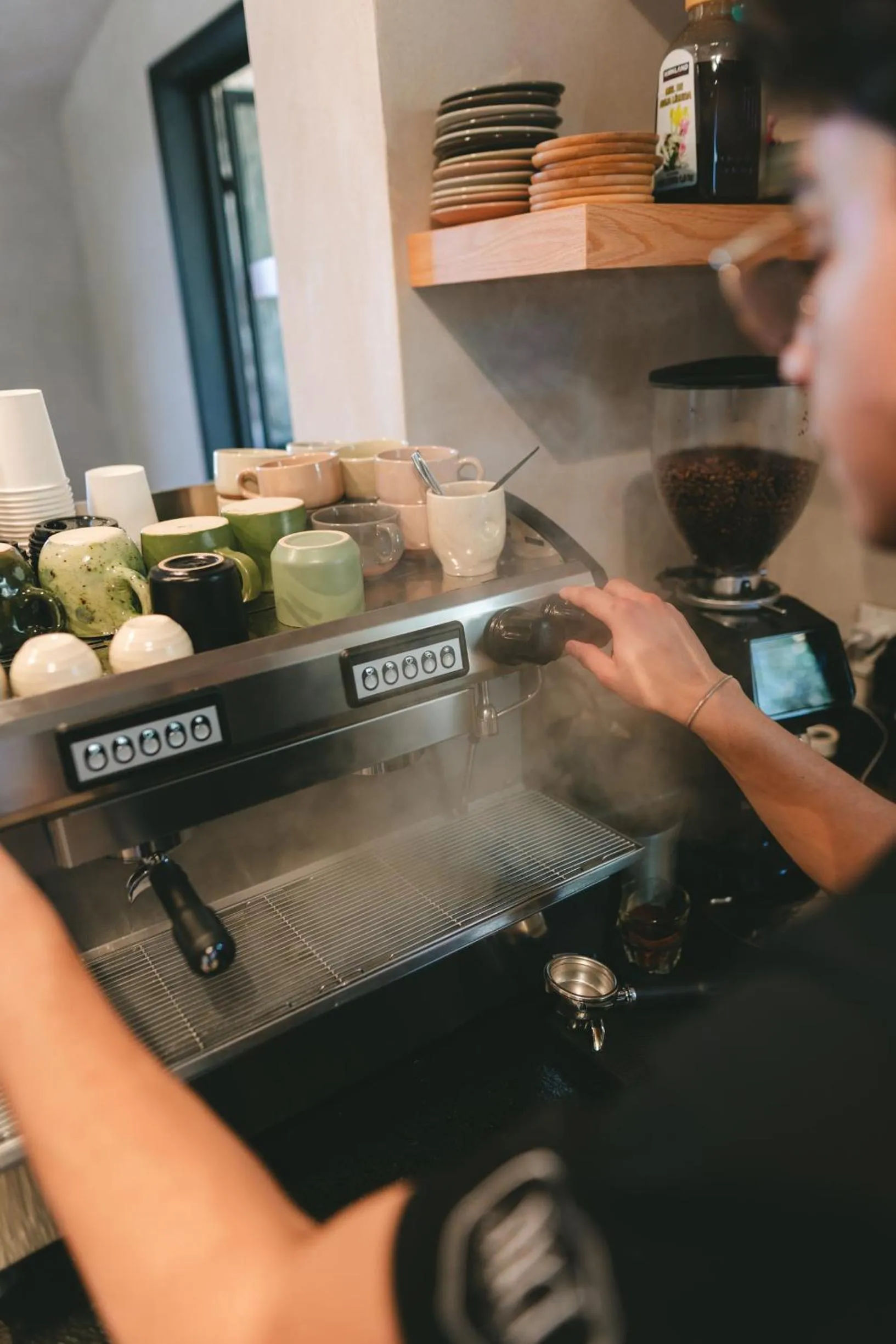 Coffee/tea facilities in MYA Hotel