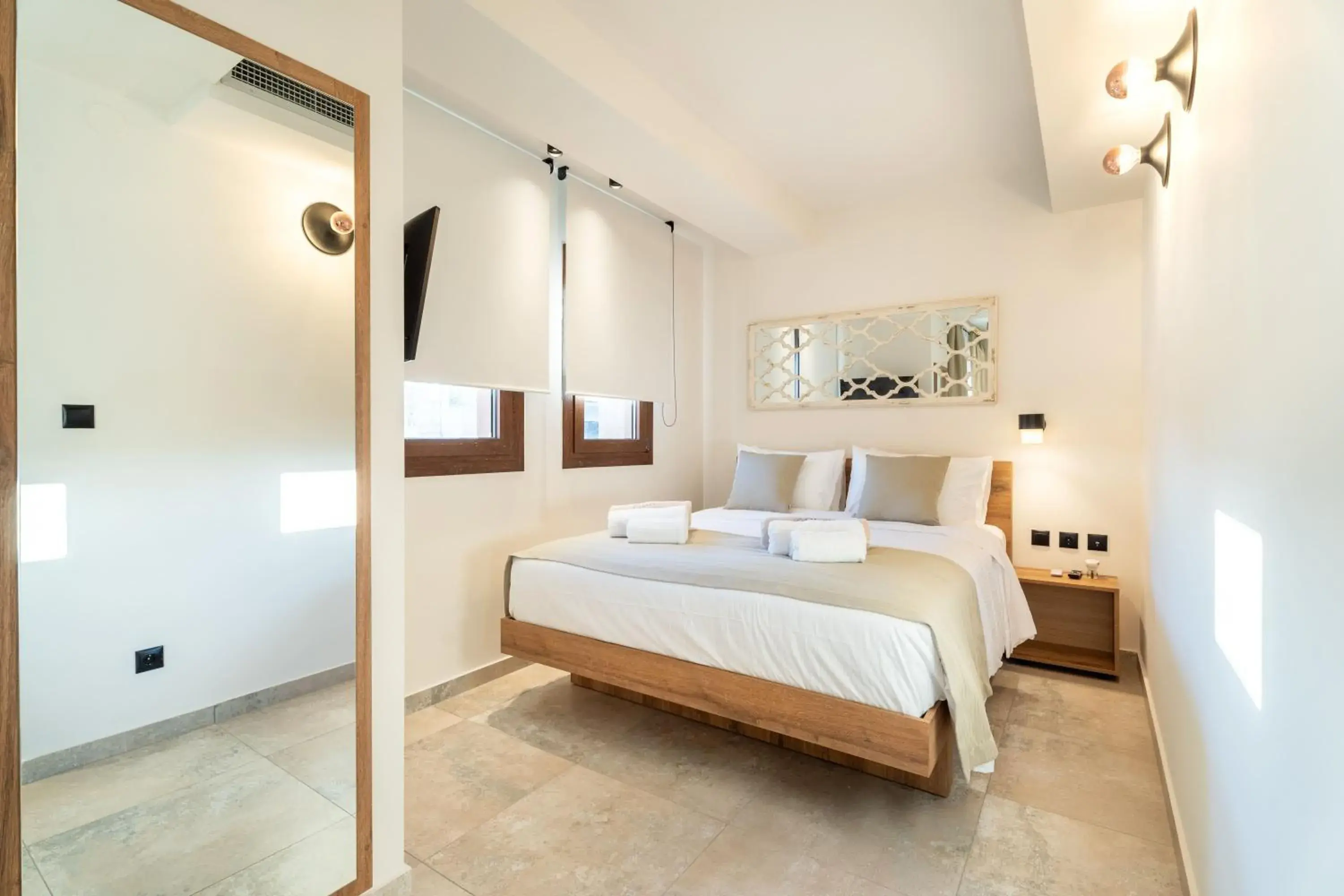 King Room with Balcony in Mpikas Holidays King Room with Balcony in Mpikas Holidays