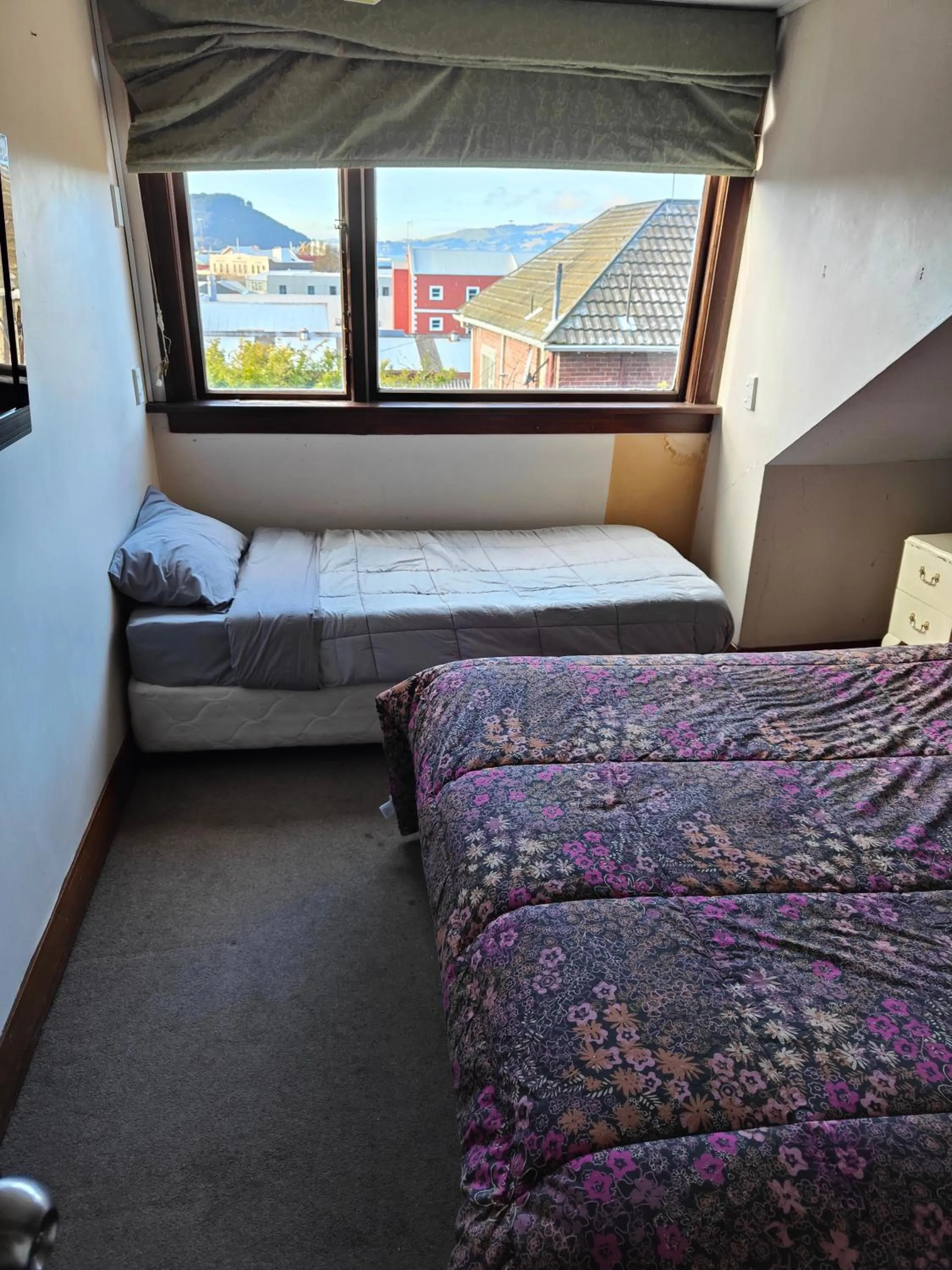 Bedroom, Bed in Manor house backpackers