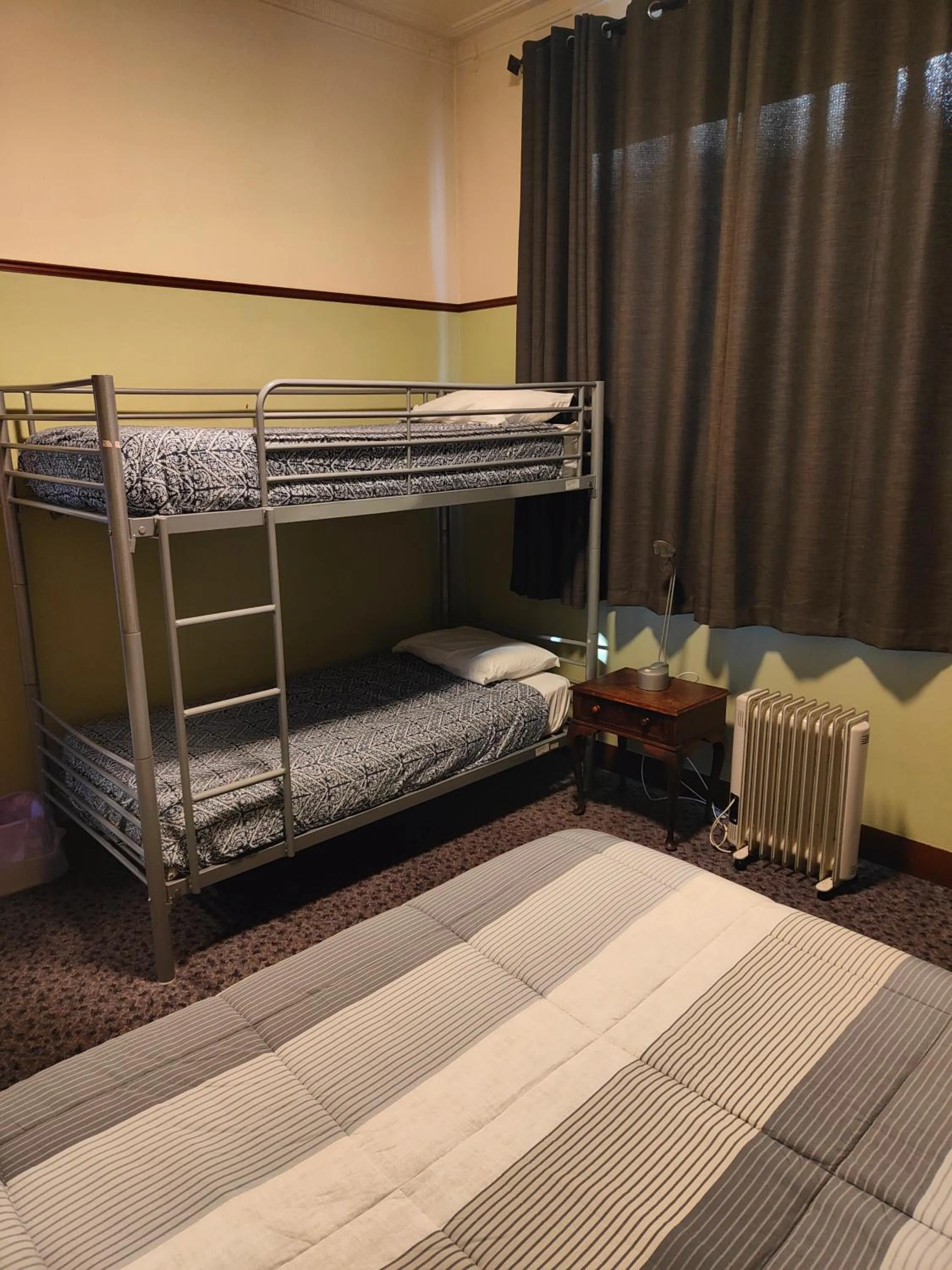 Bedroom, Bed in Manor house backpackers