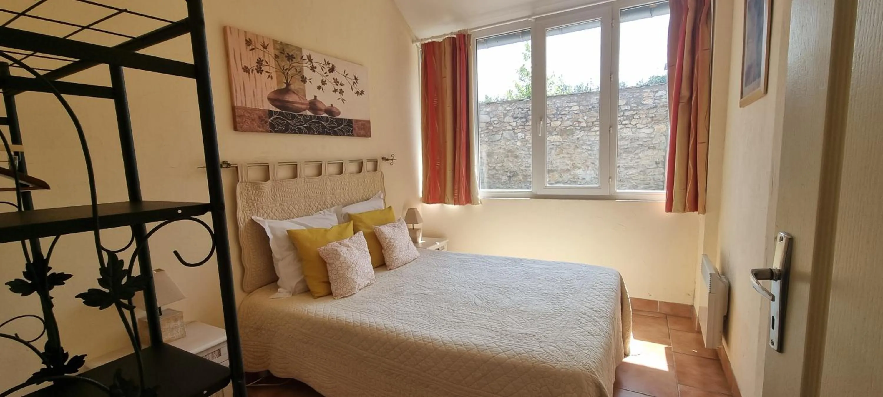 Bed in Domaine de la Courbe Hôtel & Spa