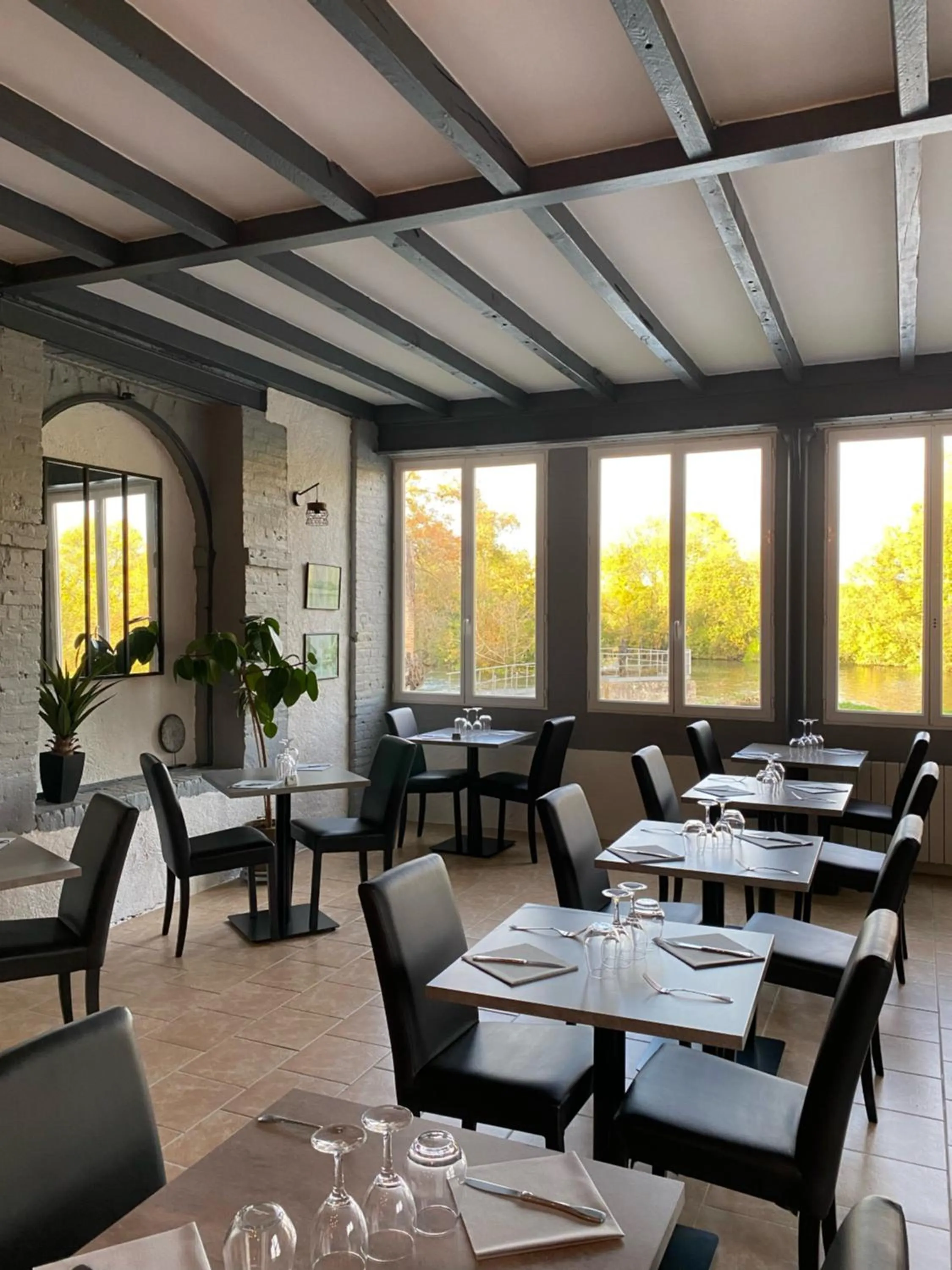 Restaurant/places to eat in Domaine de la Courbe Hôtel & Spa