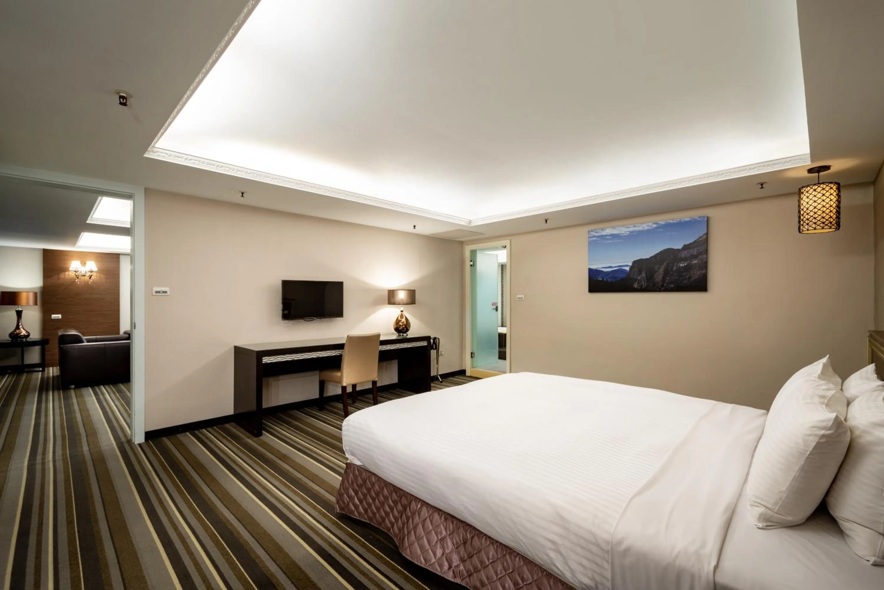 Photo of the whole room, Bed in Yoyo Hotel