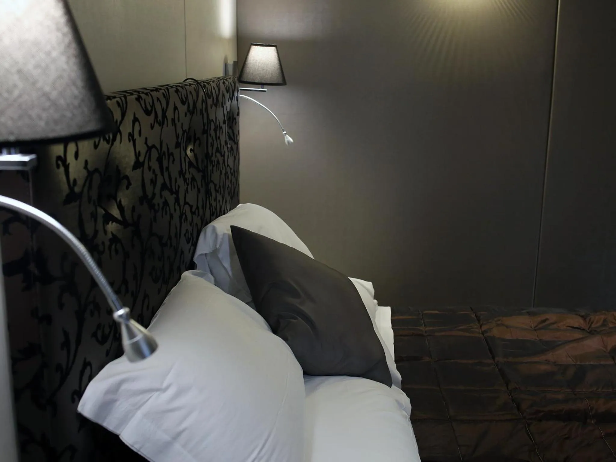 Bed in Piccolo di Piazza di Spagna Suites