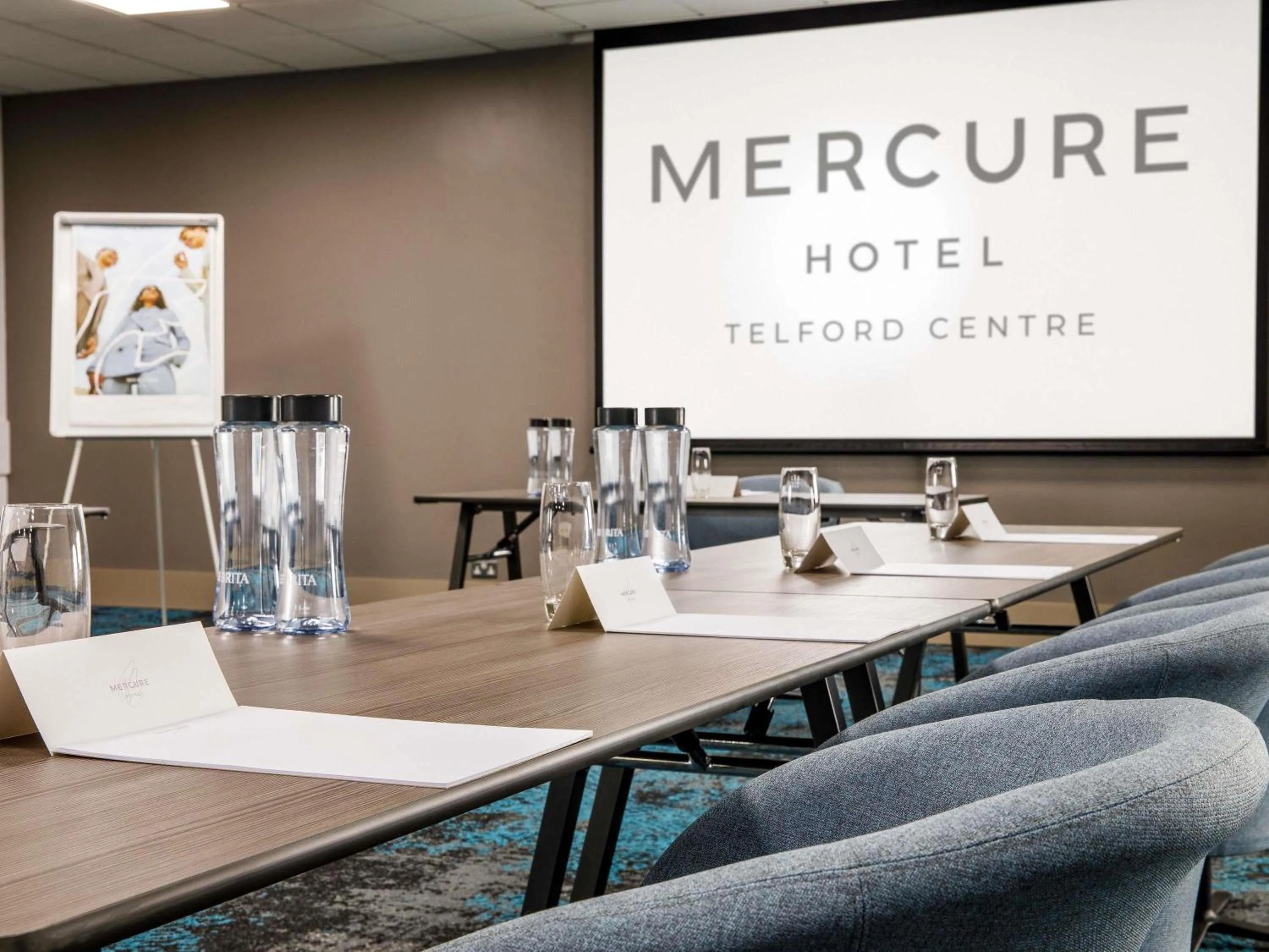 Meeting/conference room in Mercure Telford Centre Hotel
