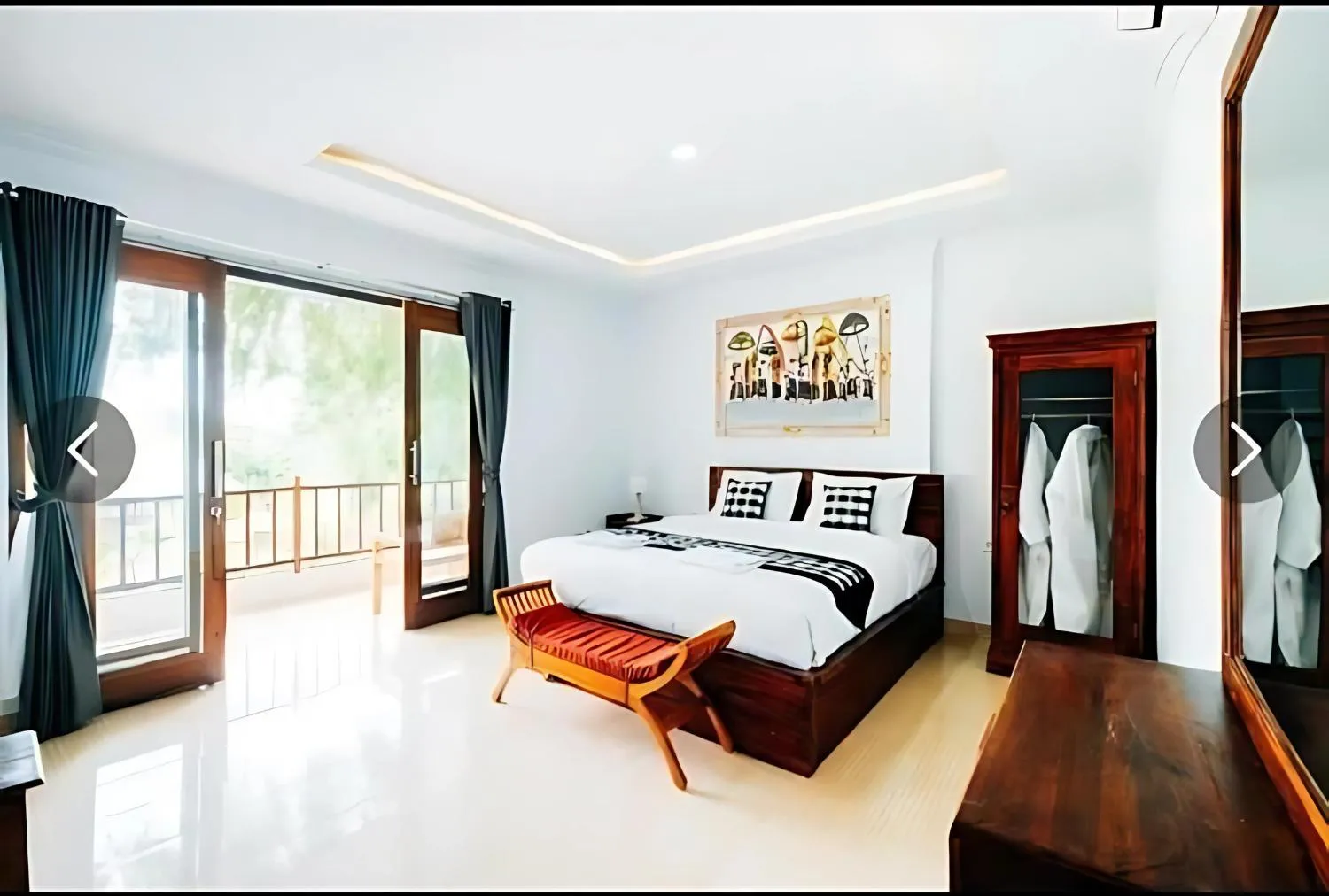 Bed in Tinggian Hill Retreat