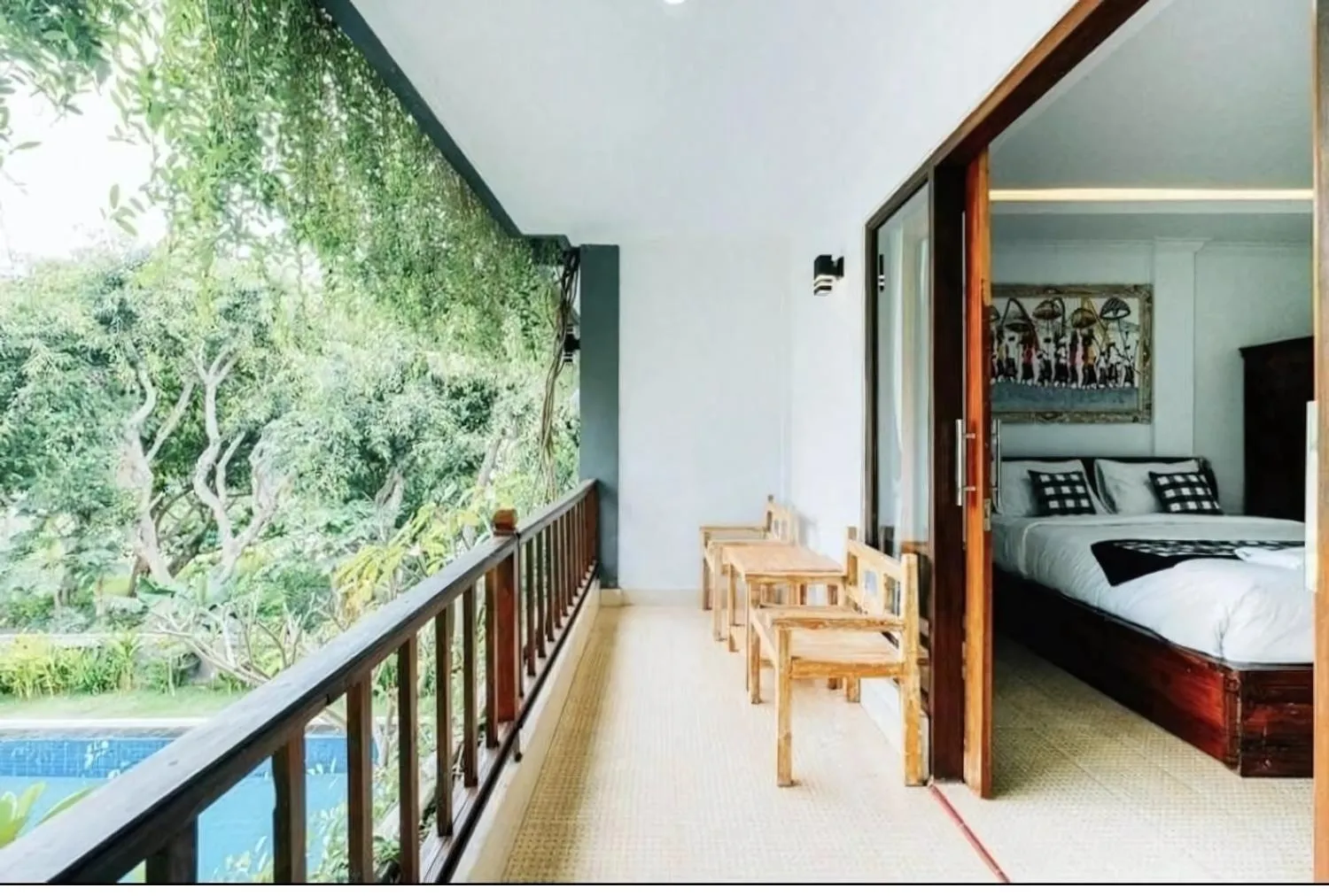 View (from property/room), Bed in Tinggian Hill Retreat