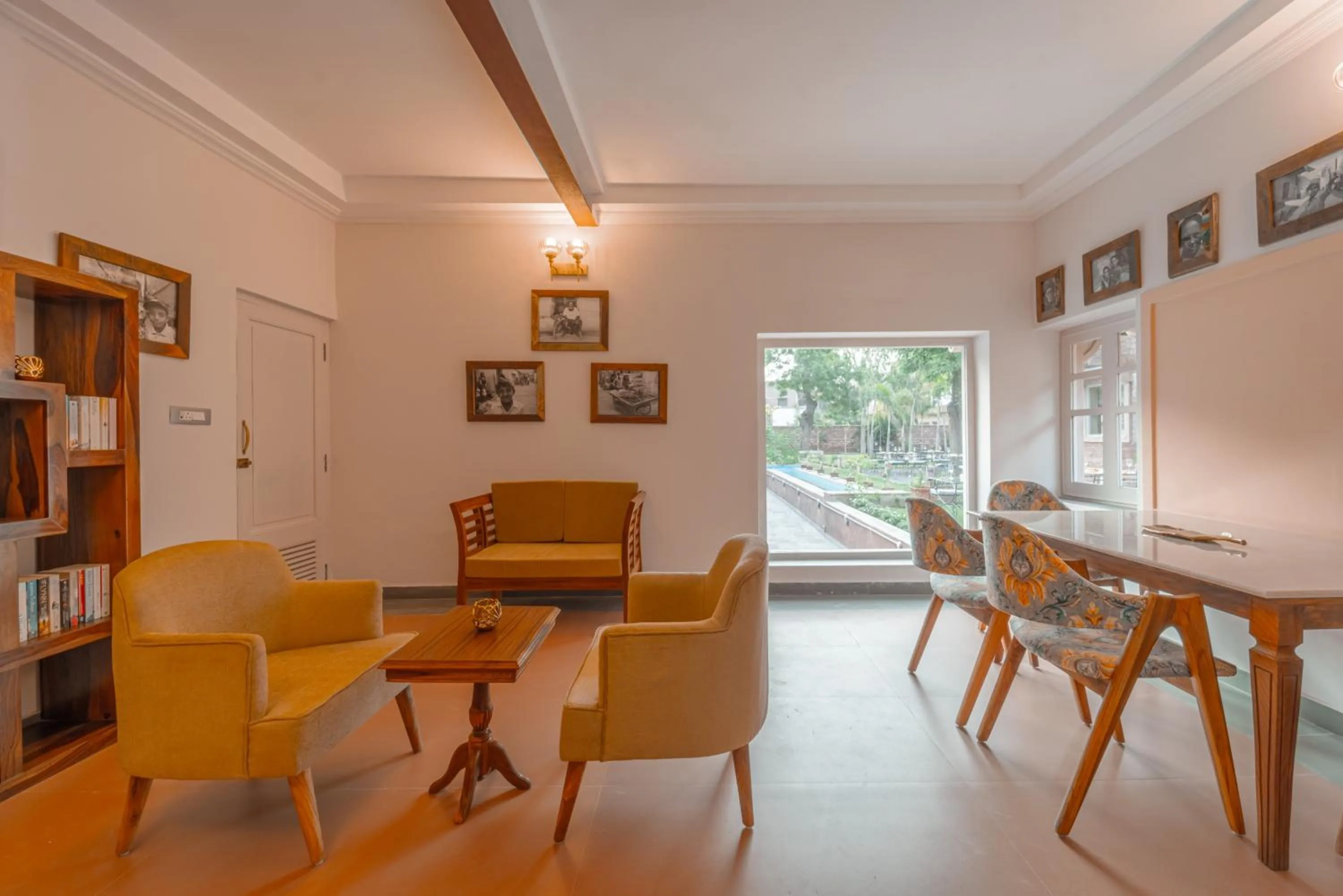 Lounge or bar in Tree Of Life Bhadrajun House, Jodhpur