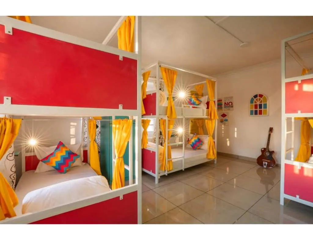 Bed in goSTOPS Srinagar