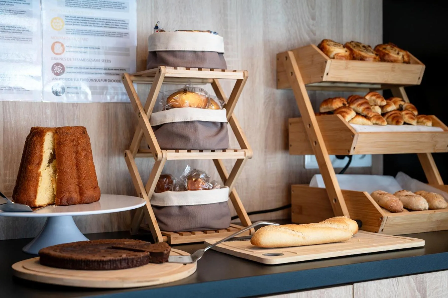 Breakfast in Nemea Appart Hotel Coliseum Amiens Centre