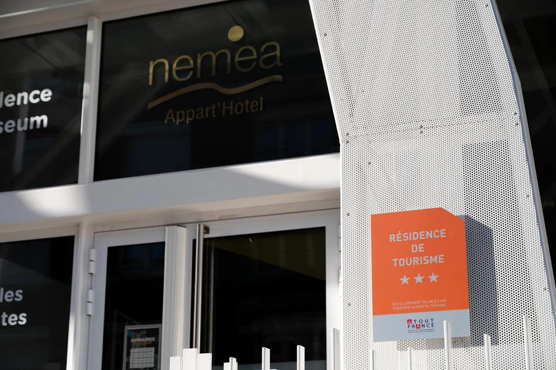 Property building in Nemea Appart Hotel Coliseum Amiens Centre