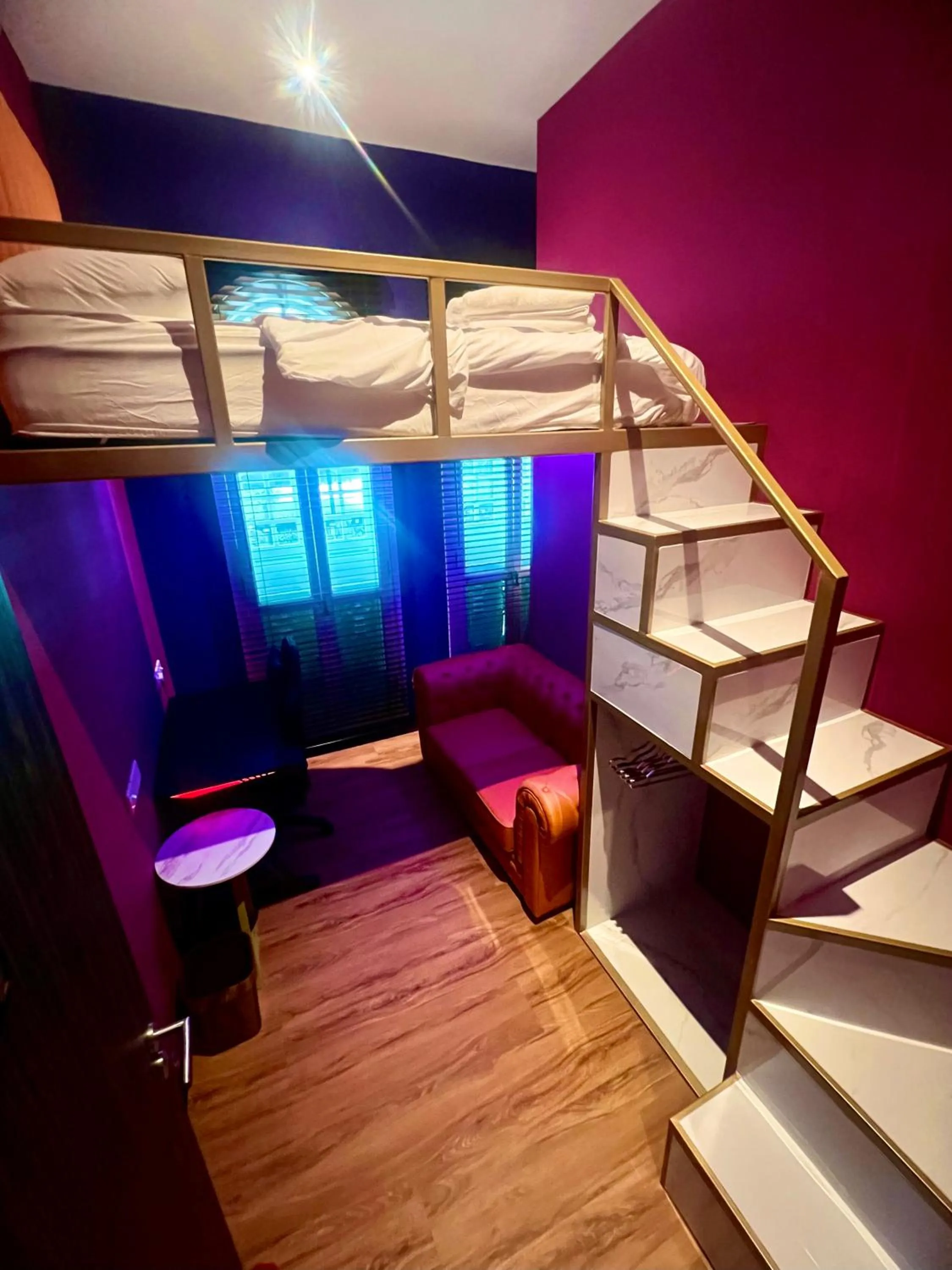 Photo of the whole room, Bed in Arena eSports @ Orchard