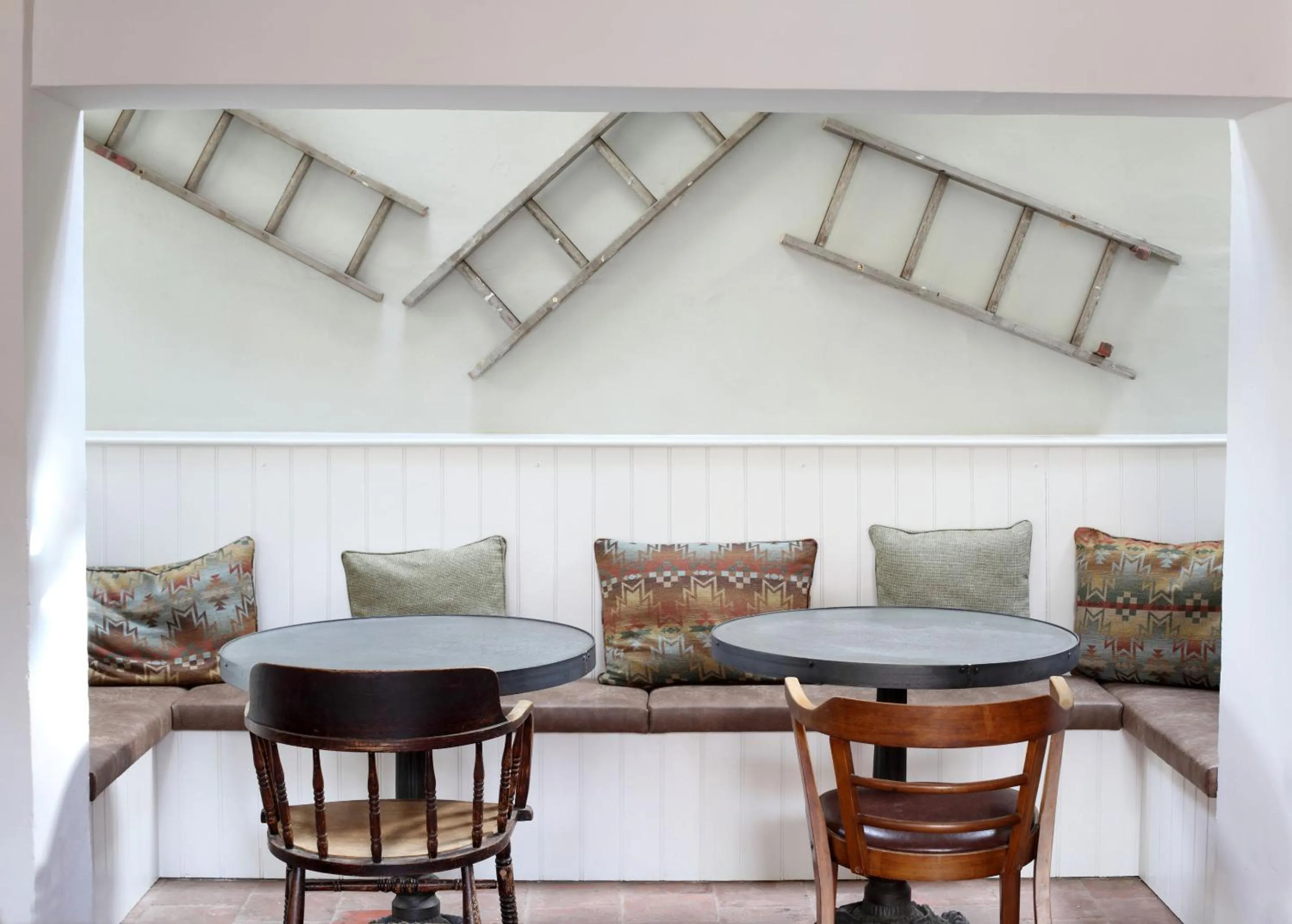 Dining area in Black Lion Hotel