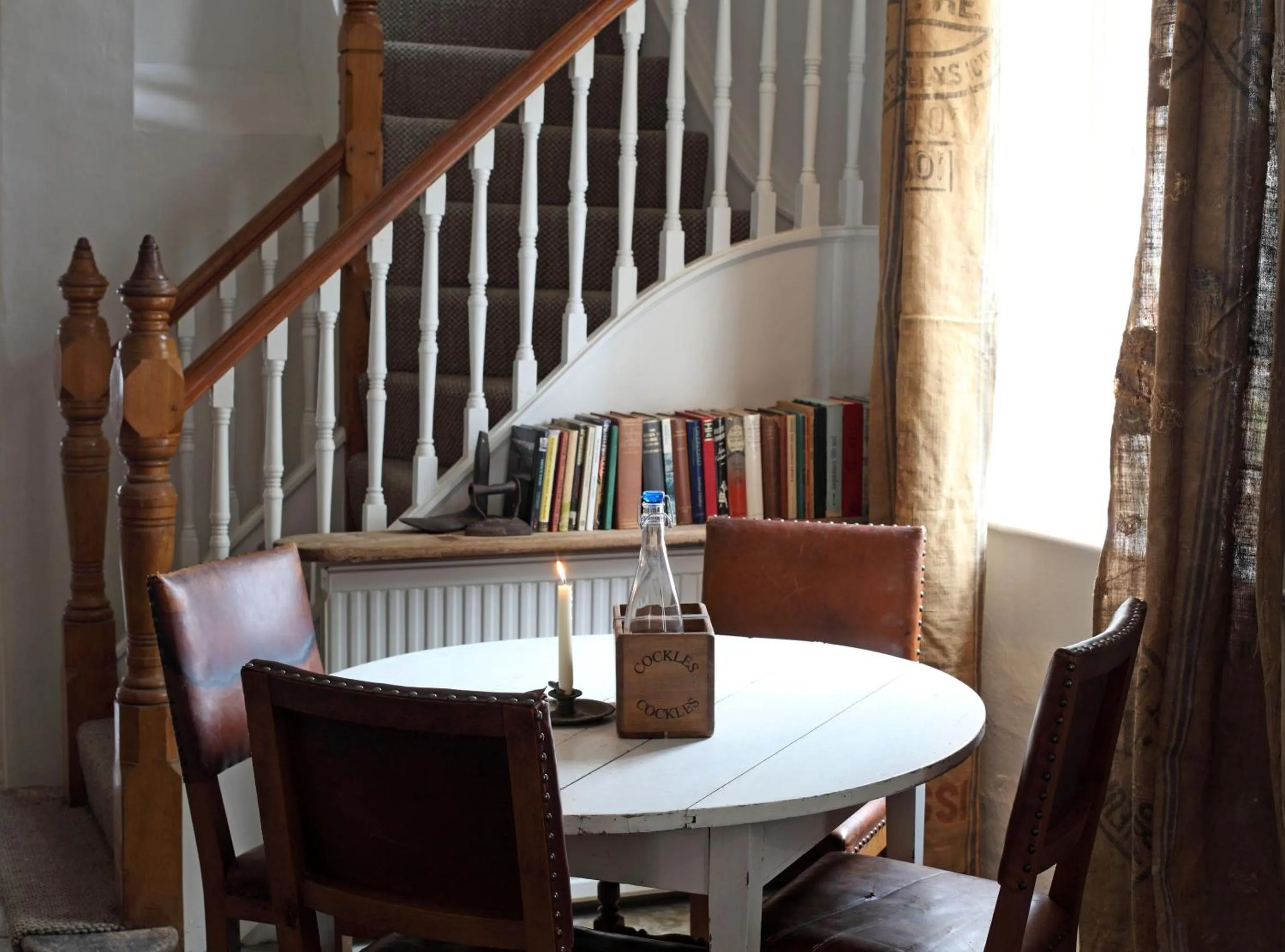 Lounge or bar in Black Lion Hotel