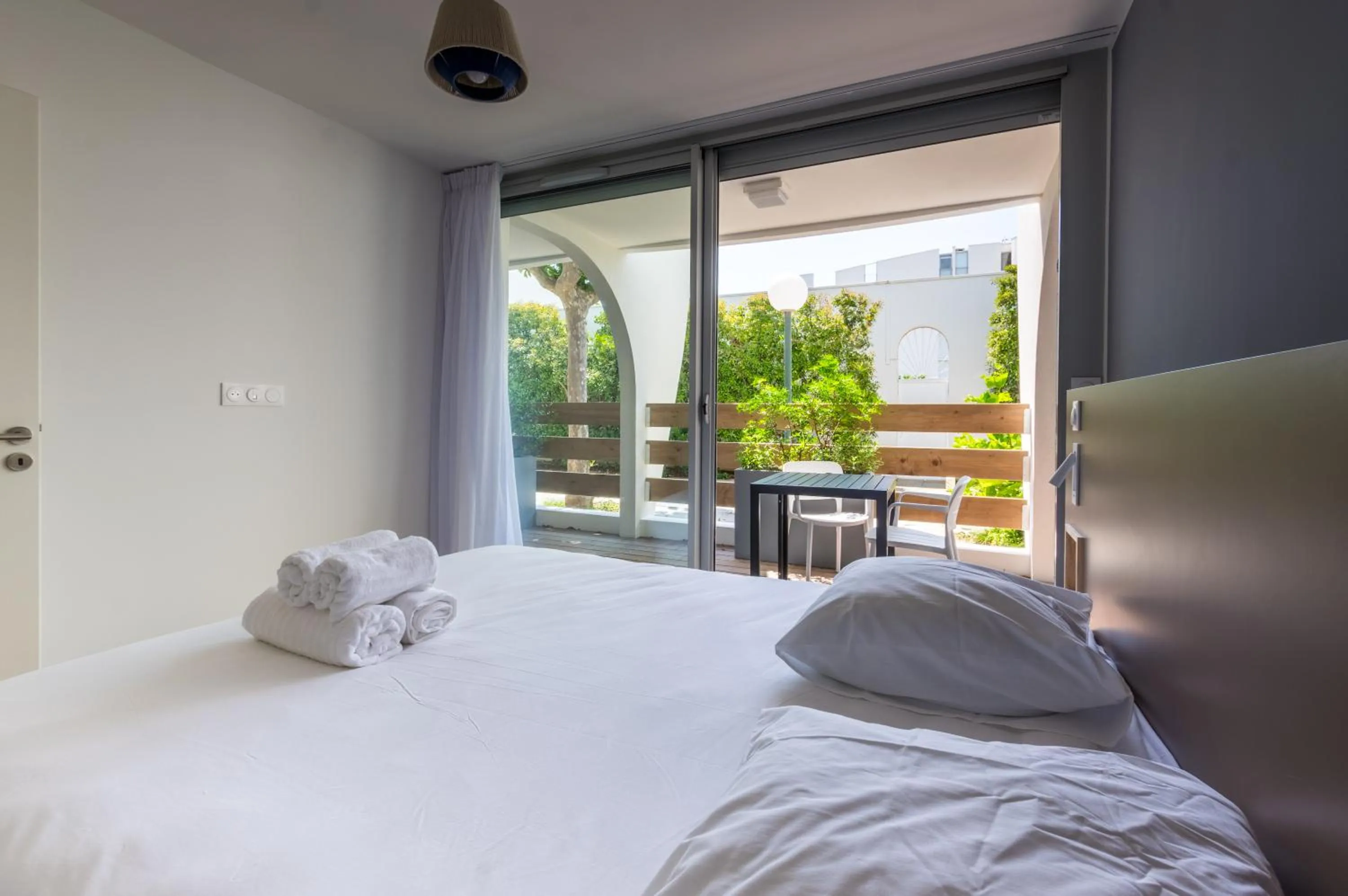 Bed in MY Hôtel Résidences - La Grande-Motte