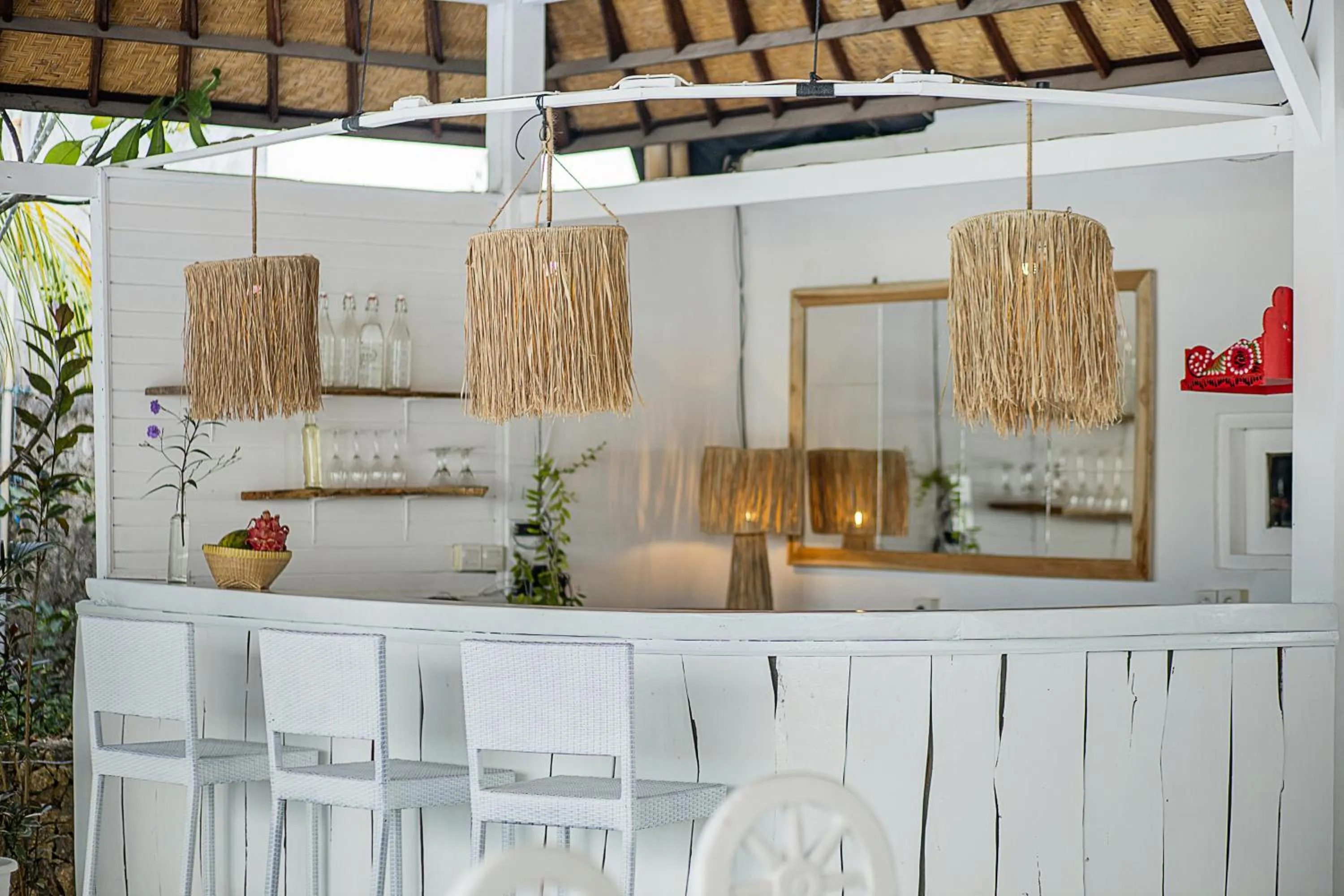 Restaurant/places to eat in Stardust Villas