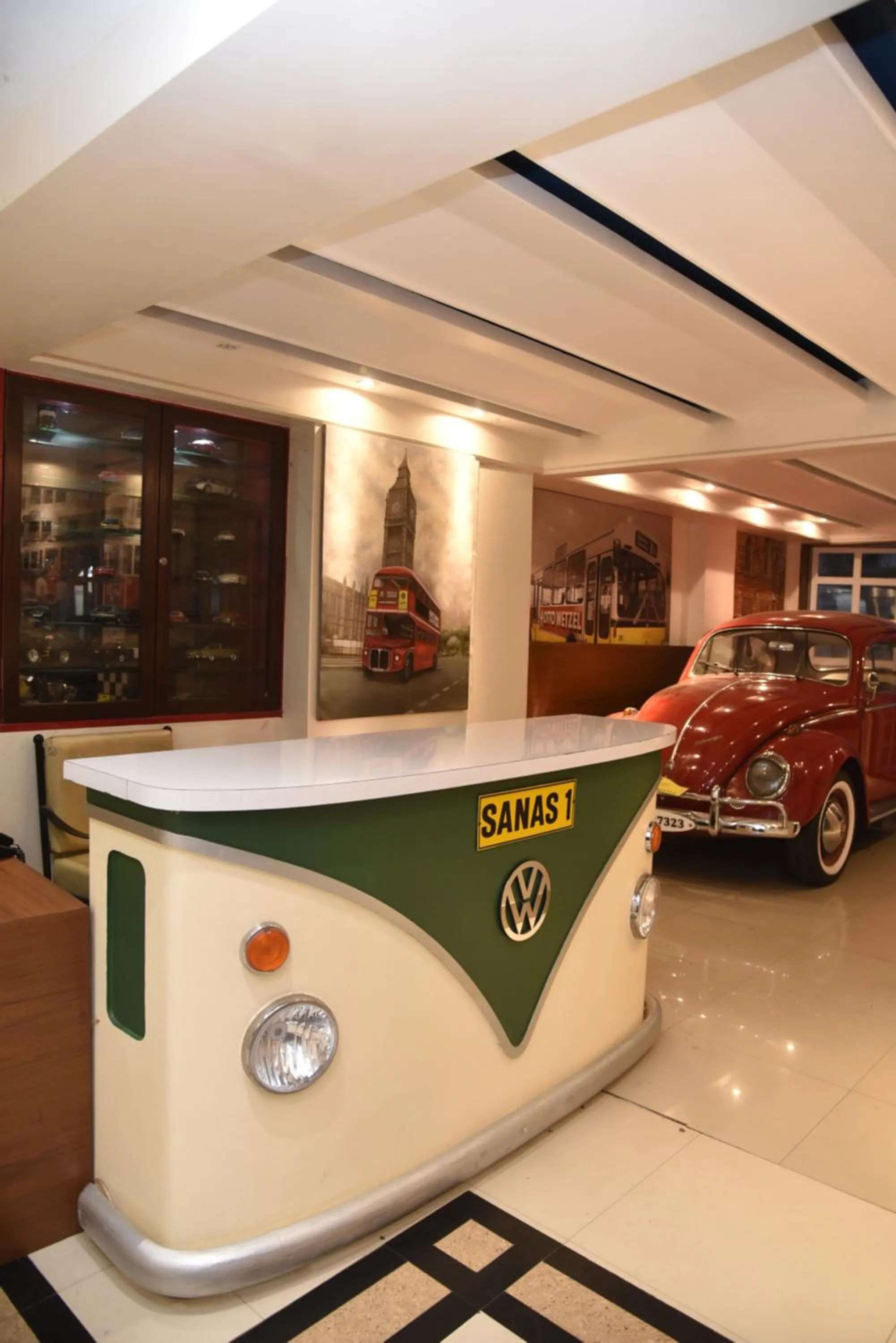 Lobby or reception in BelAir Suites Pune