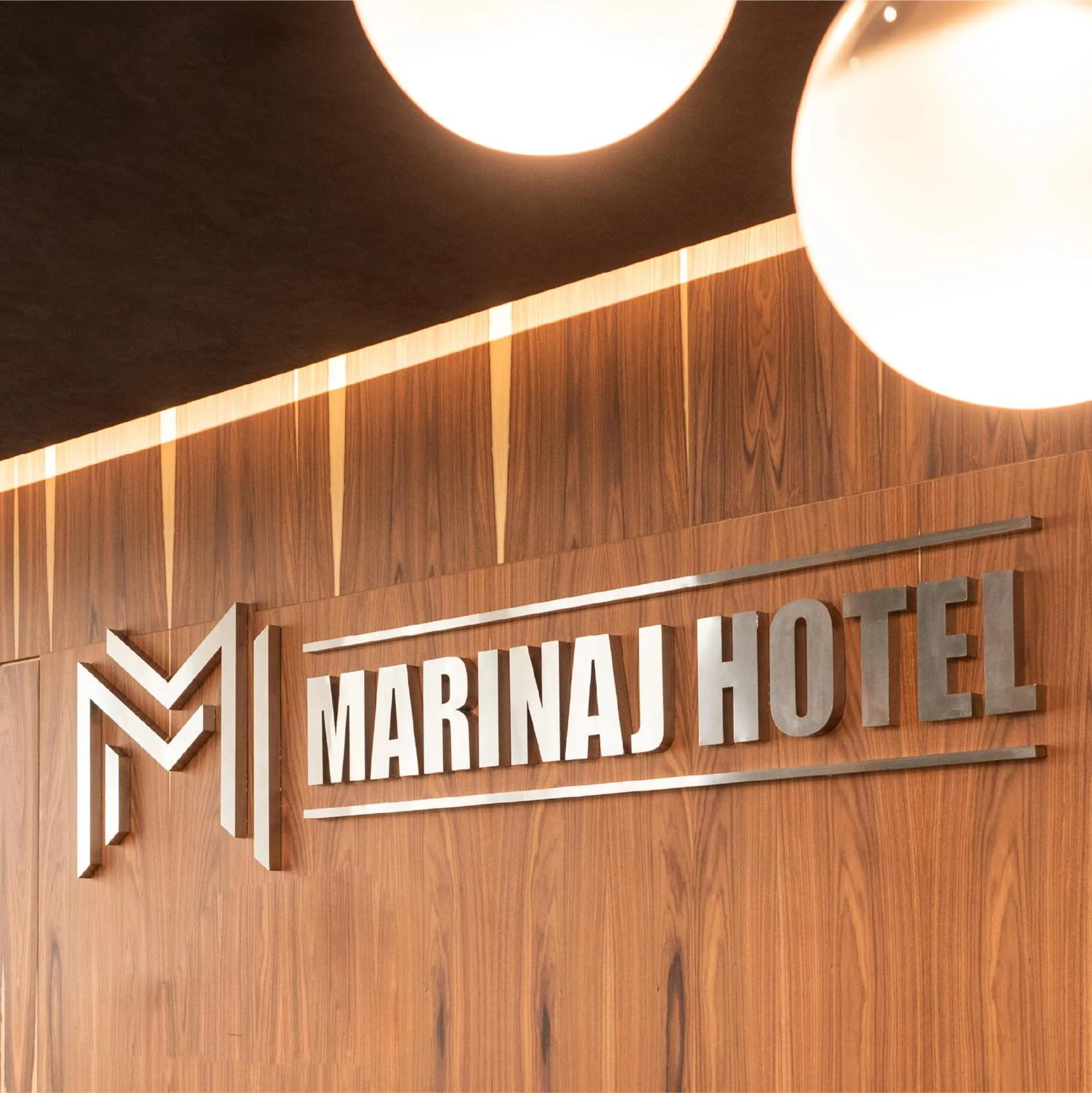 Lobby or reception in Marinaj Hotel & SPA