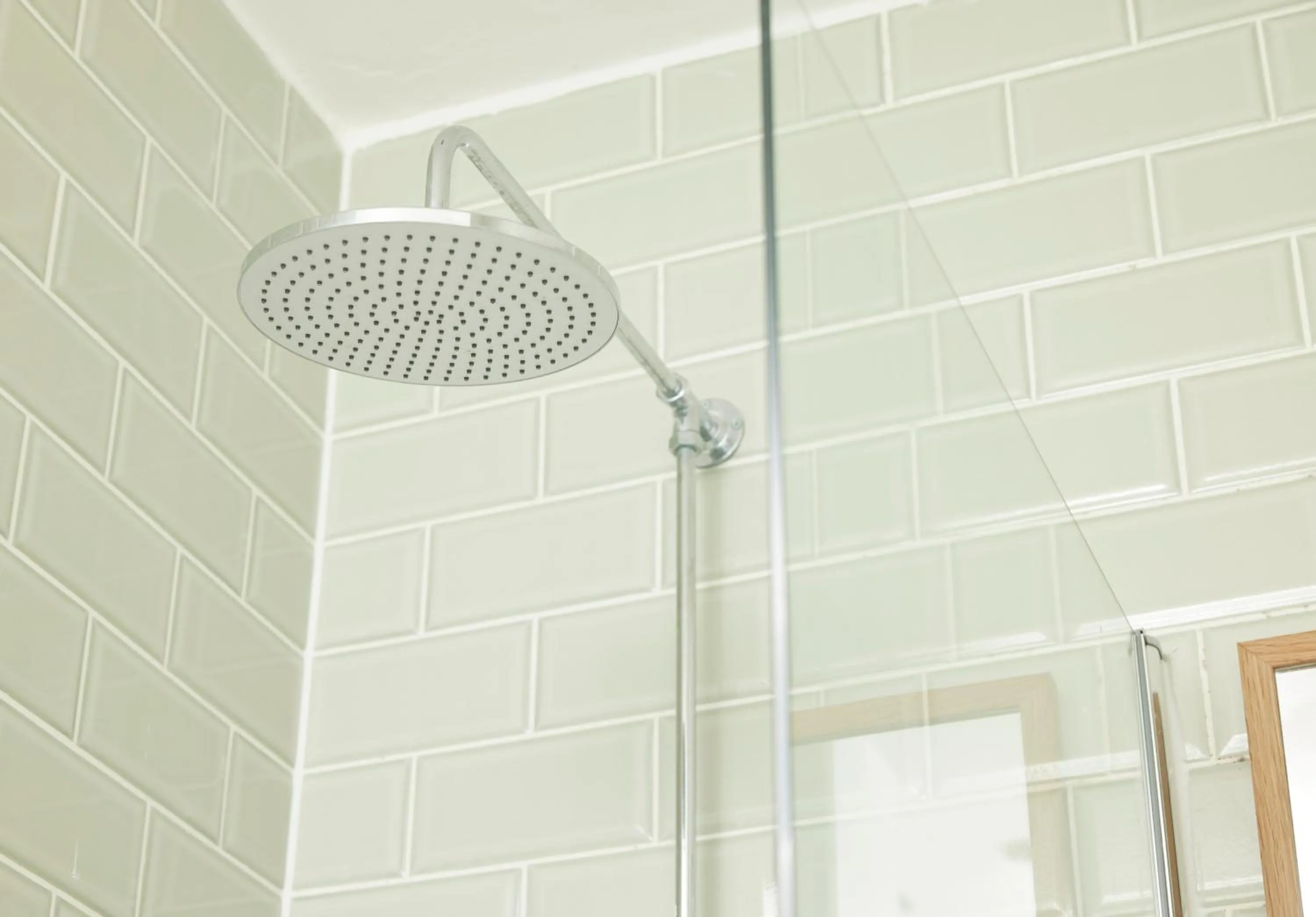 Shower in Sun Hotel by Greene King Inns