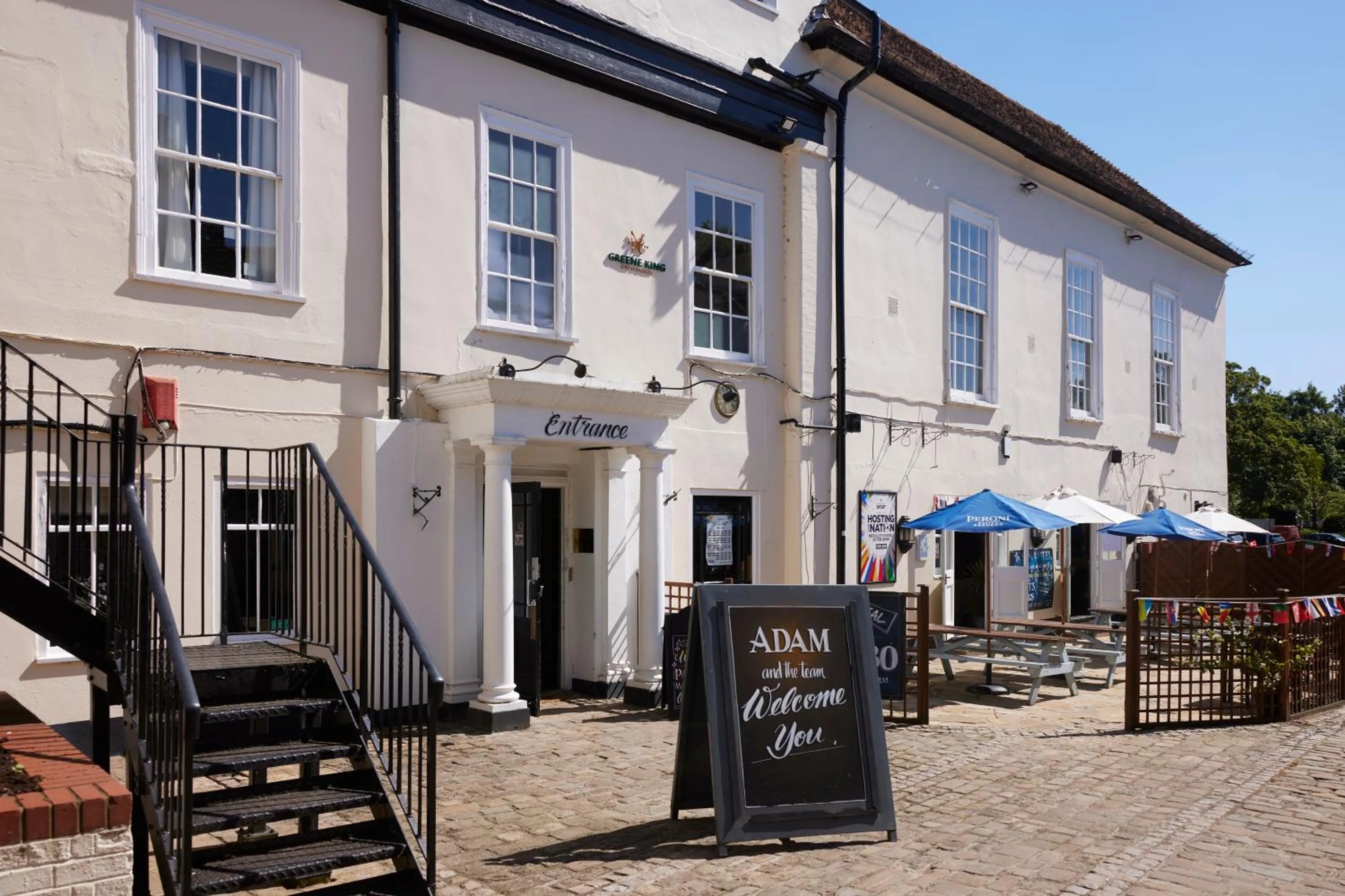 Facade/entrance in Sun Hotel by Greene King Inns