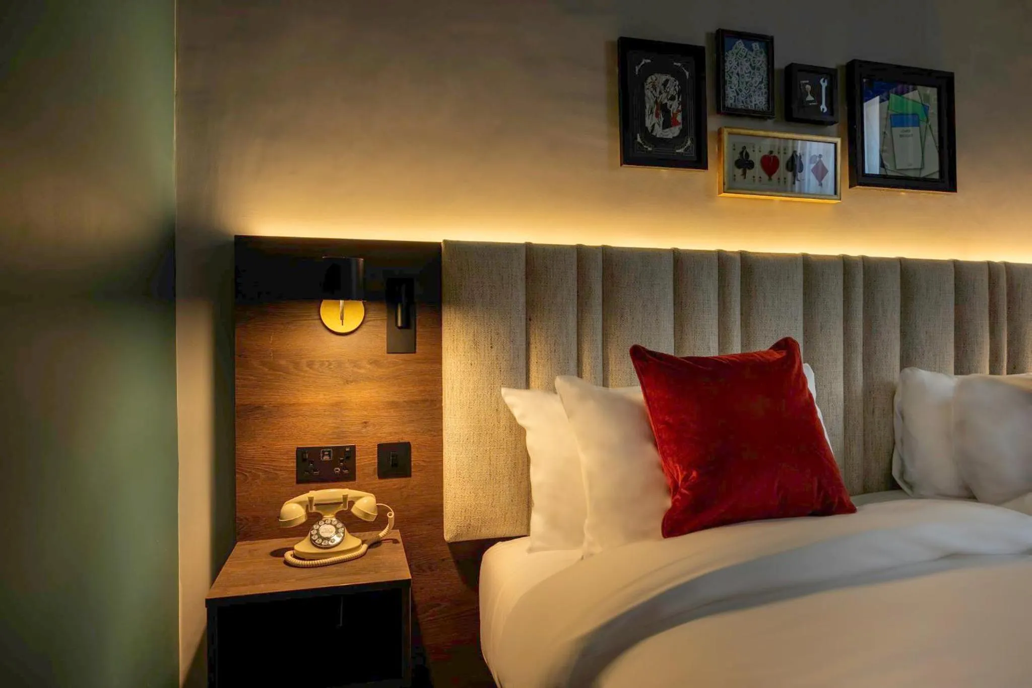 Photo of the whole room, Bed in Hotel Indigo Leeds by IHG