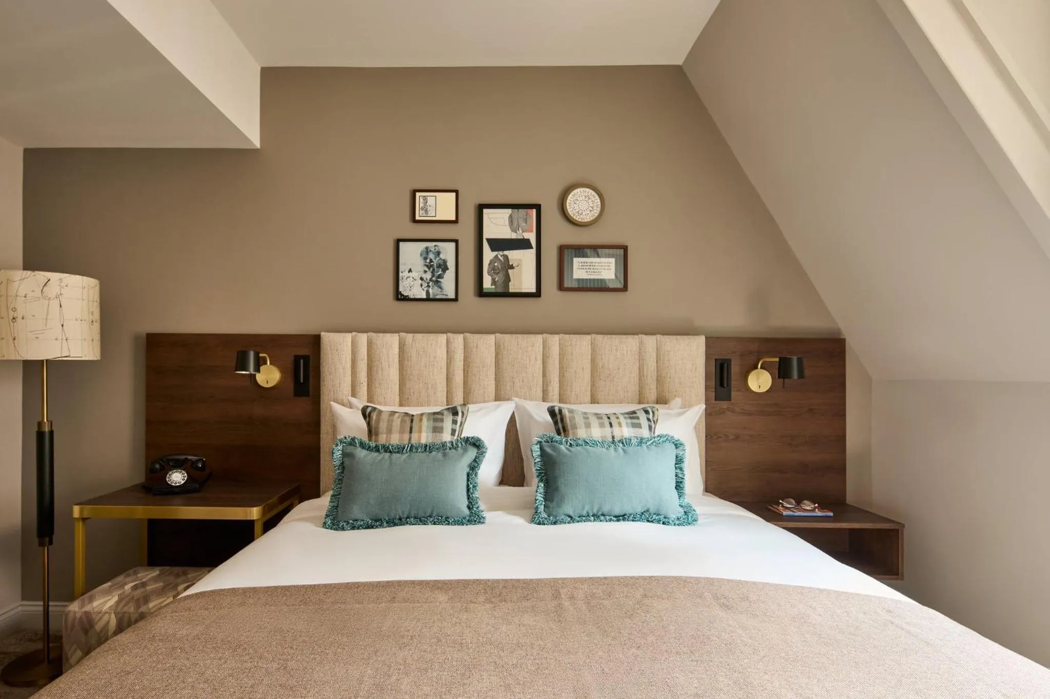 Photo of the whole room, Bed in Hotel Indigo Leeds by IHG